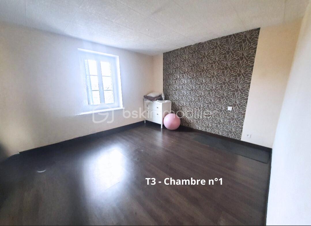 Immeuble de 270 m² - T3 - Chambre n°1.png