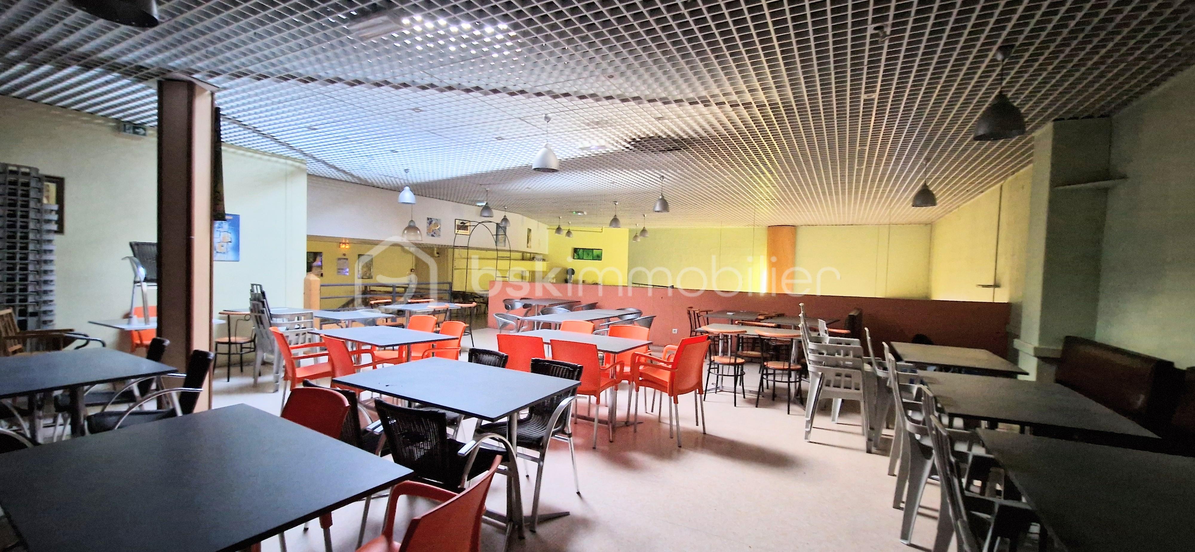 Local d'activités de 396 m² - 20260120_163852.jpg