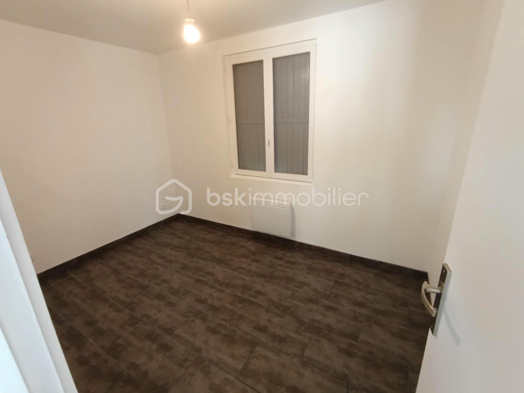 Maison de village de 57 m² - j8wZ85fuj6yB1H01gebKUc4Nyf4CsBvqRfiJLTlY.jpg