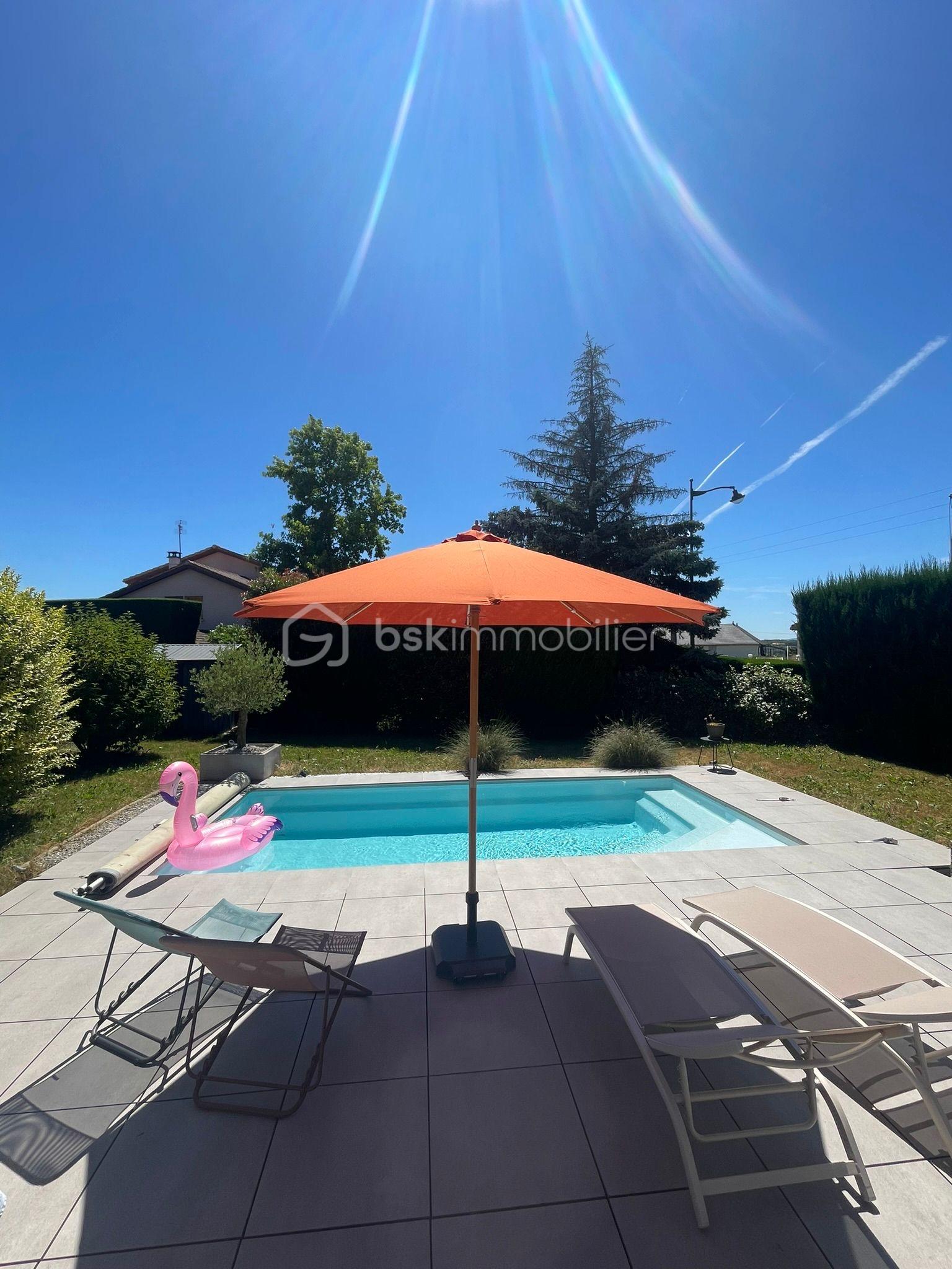 Maison de 110 m² - piscine.JPG