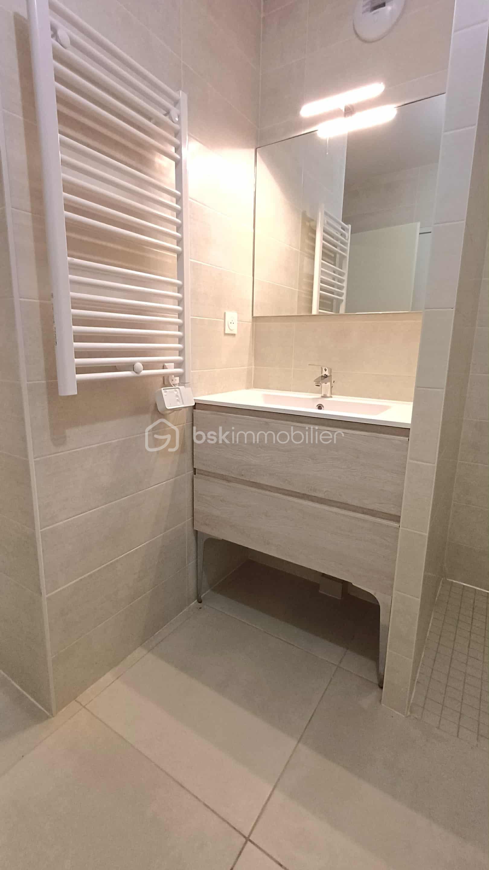 Appartement de 40 m² - 32d5dee9-129e-4db4-a03a-05113fd95b46.jpeg