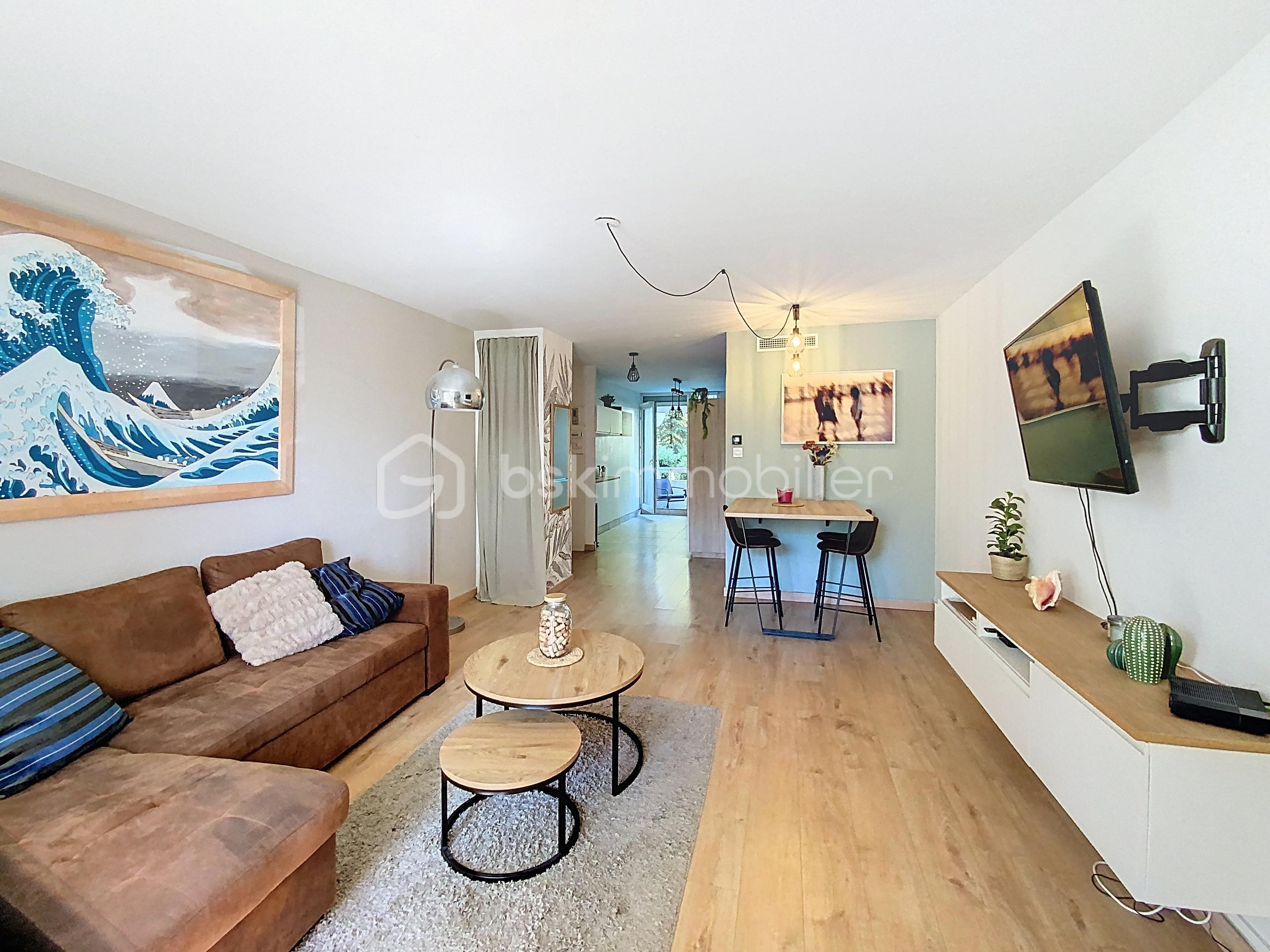 Appartement de 71,21 m² - SEJOUR DROIT.jpg