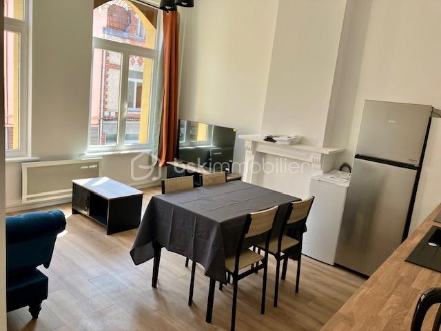 Immeuble mixte de 240 m² - saint venant salon étage 1.jpg