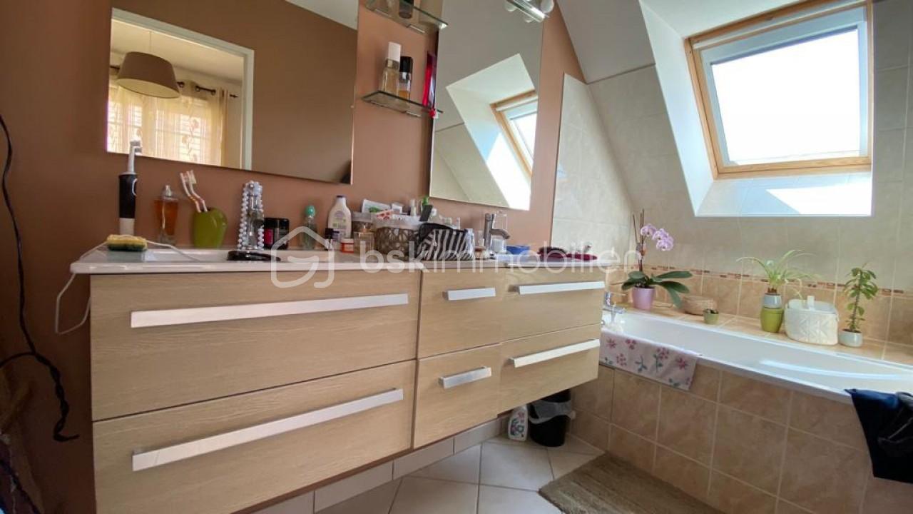 Maison de 173 m² - img_20230418_wa0030.jpg