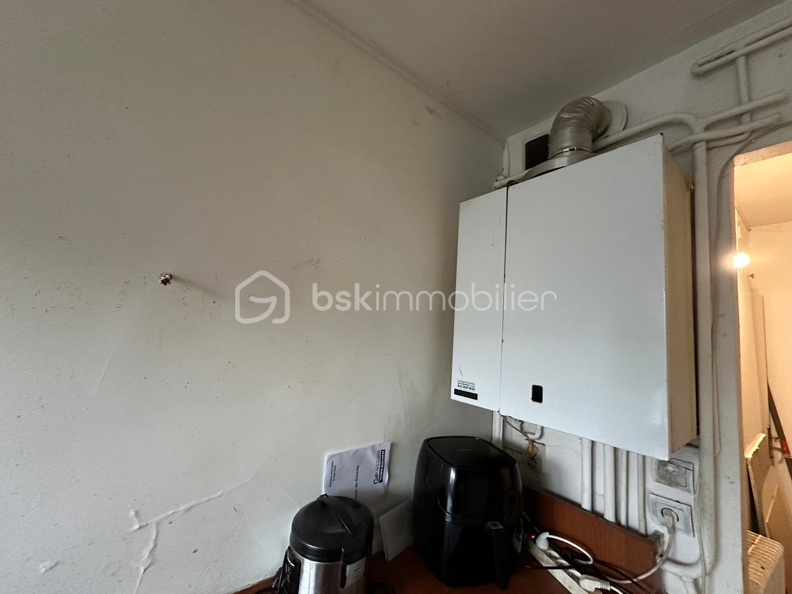 WhatsApp Image 2026-04-11 at 09.05.40 (6).jpeg