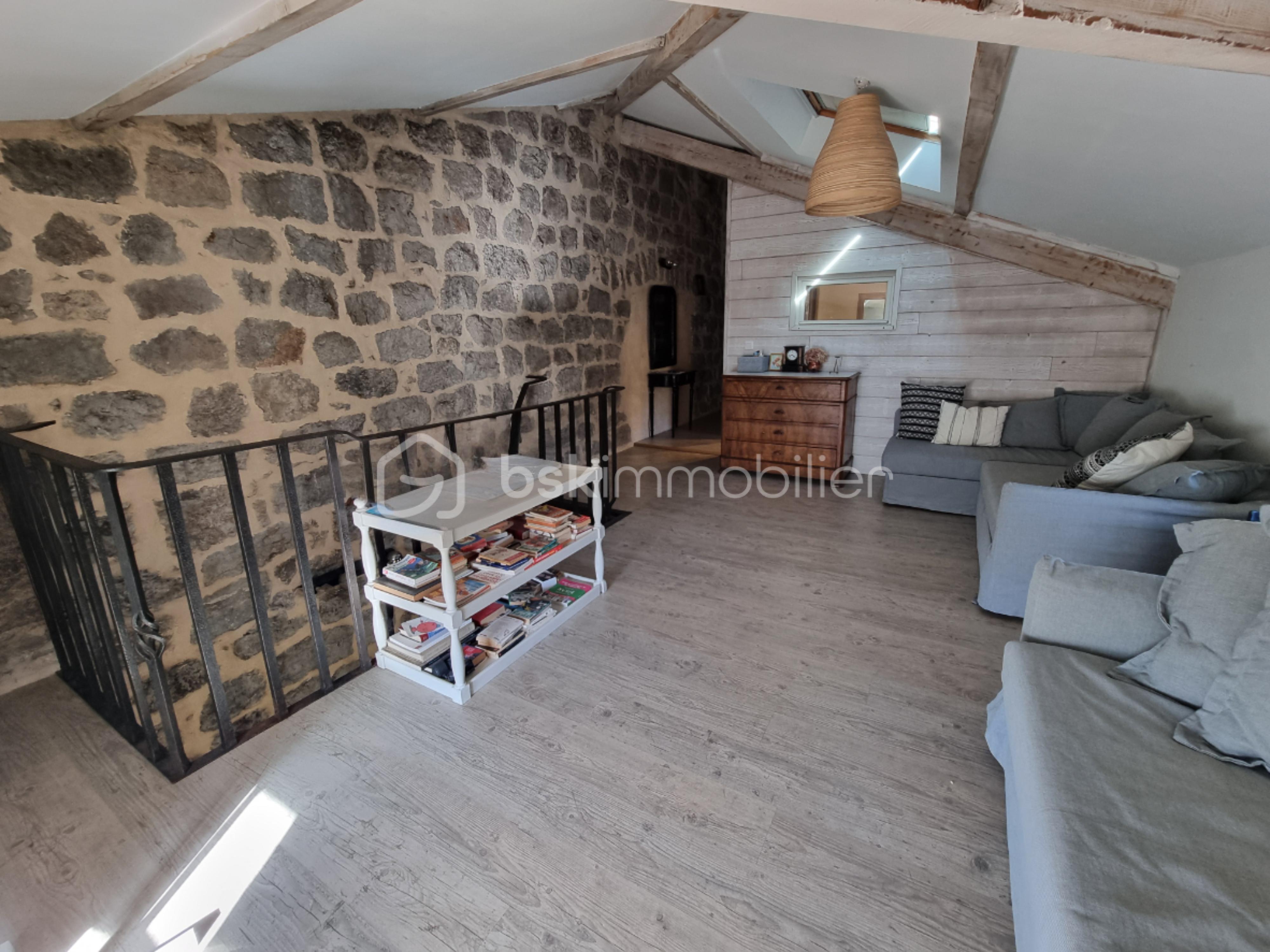 Maison de 160 m² - 20251028_102217.jpg