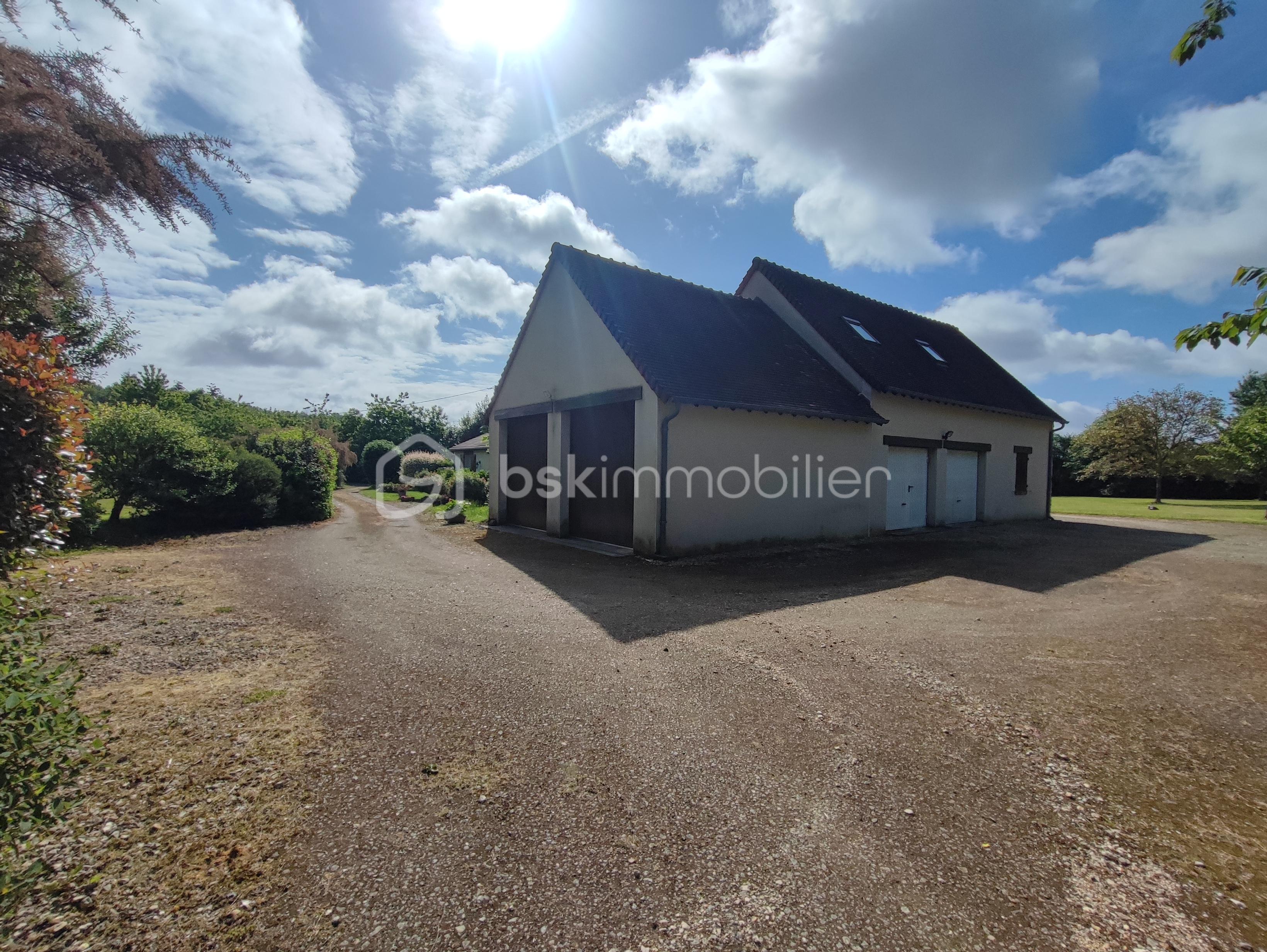 Maison longere de 290 m² - 1748273948293.jpg