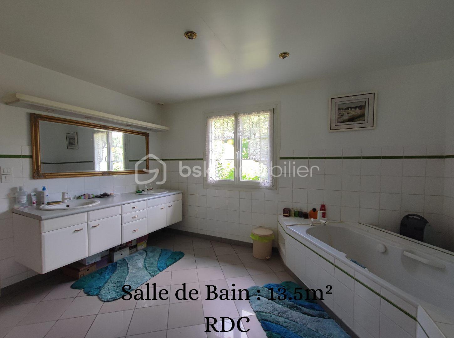 Maison longere de 290 m² - 2.jpg