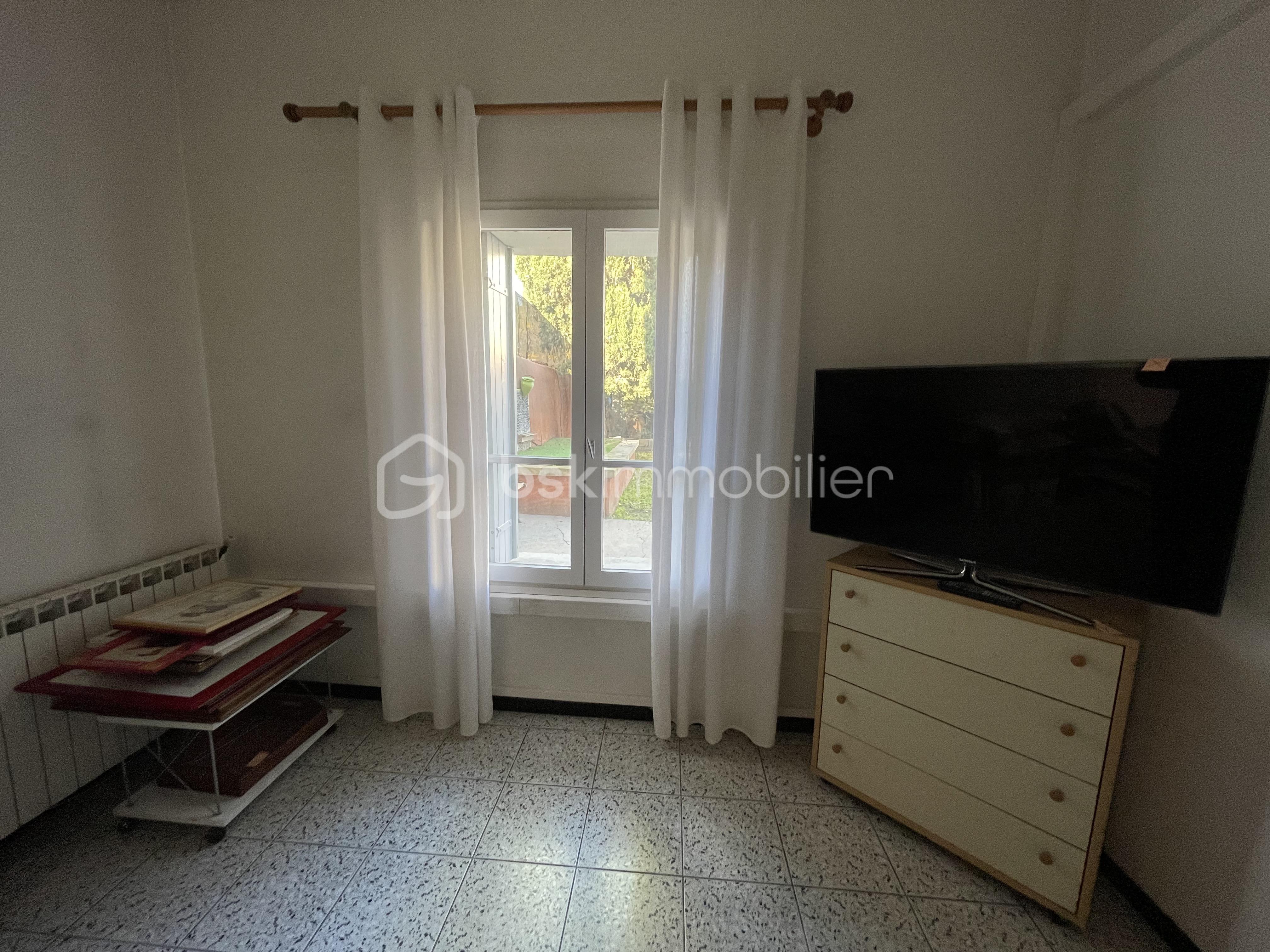 Maison de 222 m² - T2 Séjour a.jpg