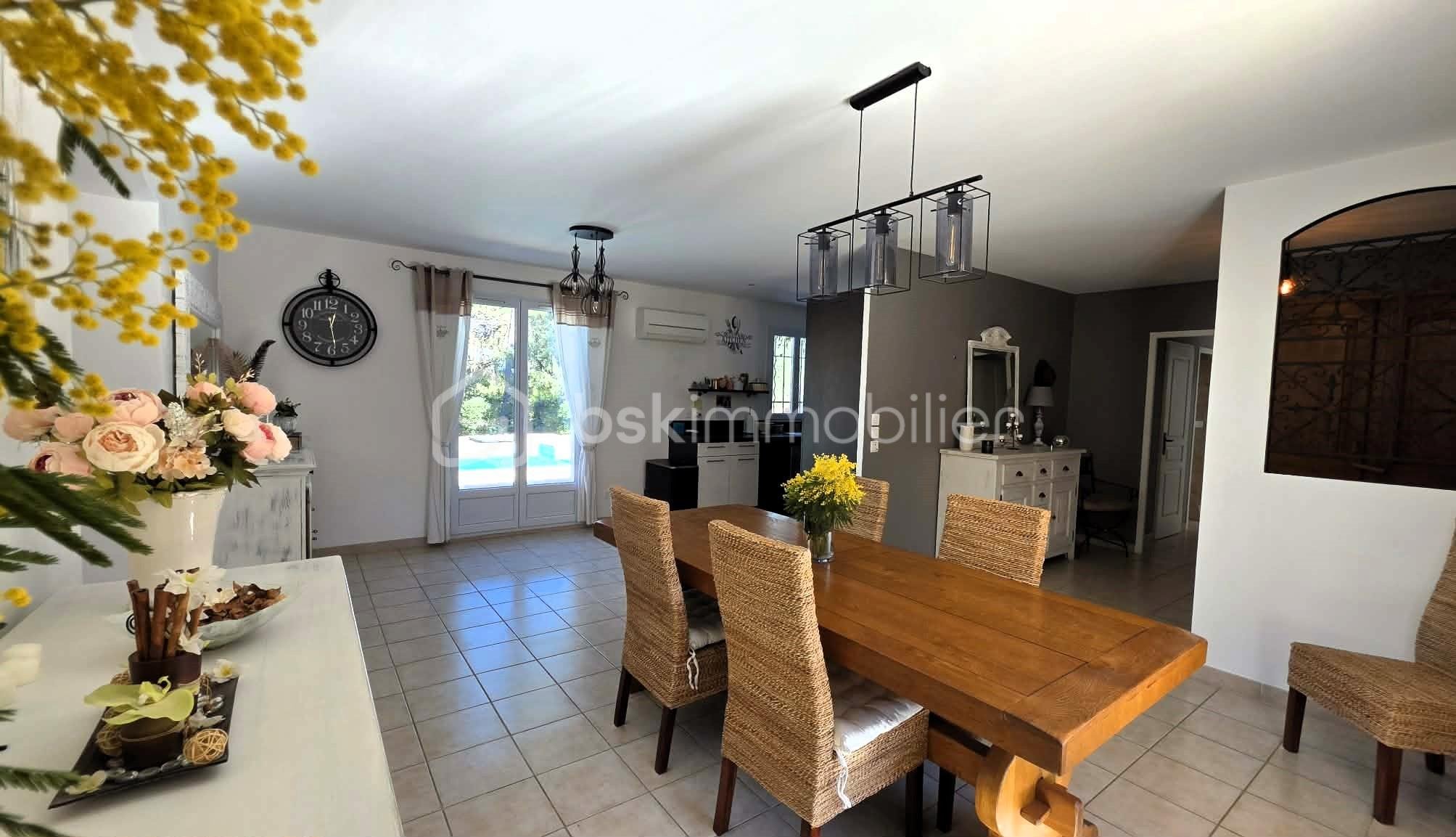 e9d15a78-a9ab-4d42-9541-4ccfd5eeb65d (1).jpg