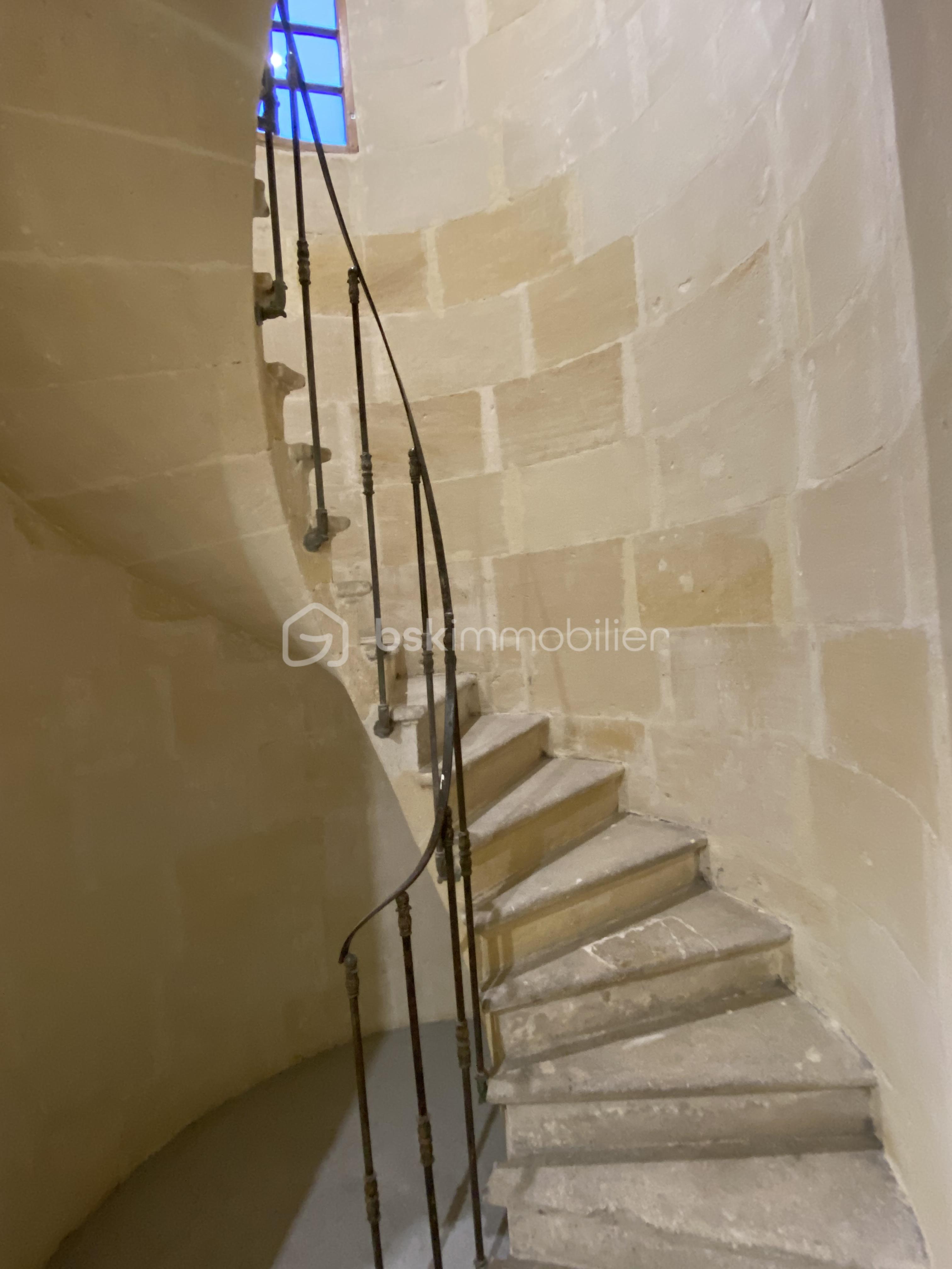 Immeuble de 180 m² - IMG_1093.JPG