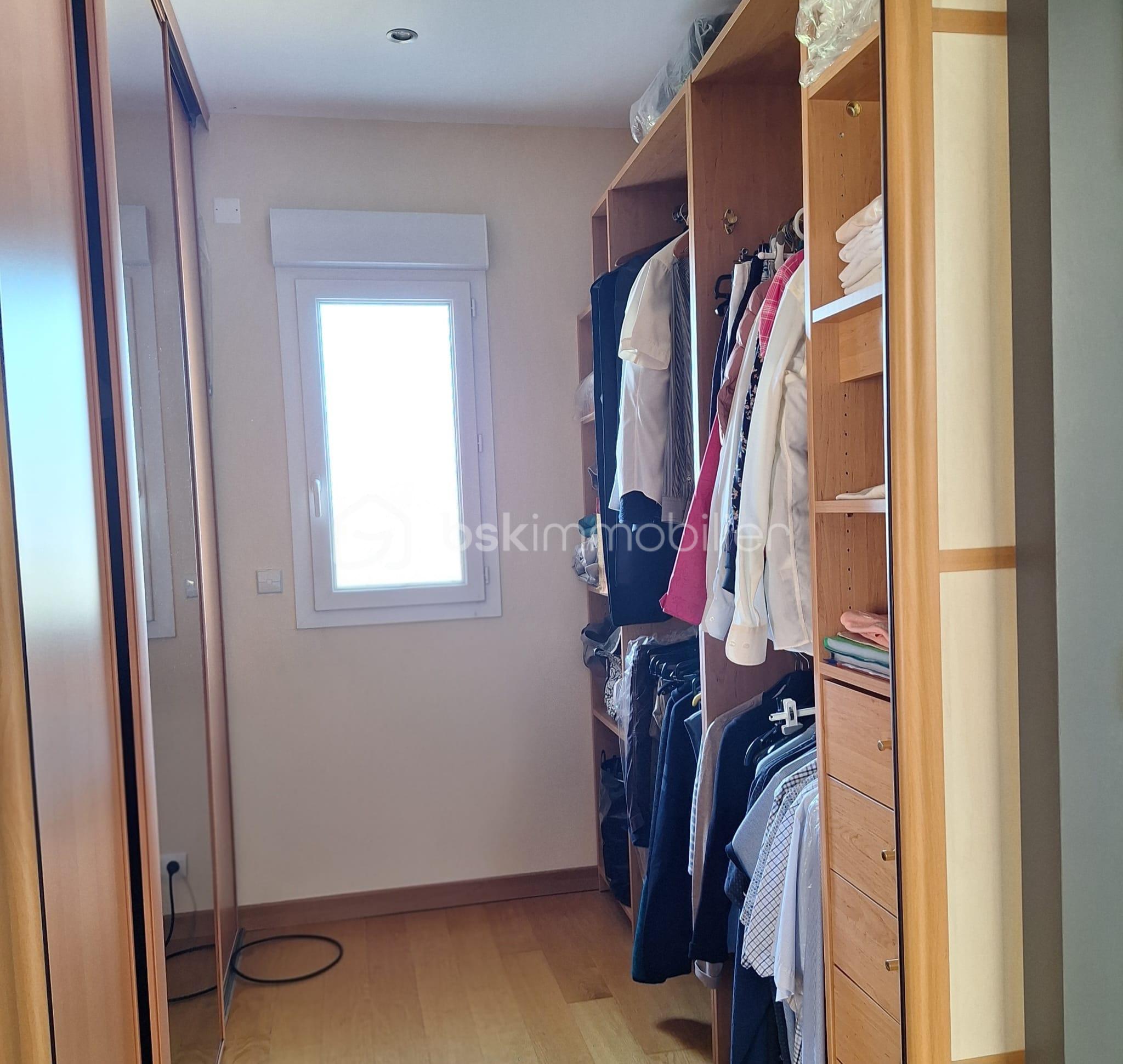 Maison d architecte de 166 m² - 5d2c458b-9447-481c-86e8-ef14264e860b.jpeg