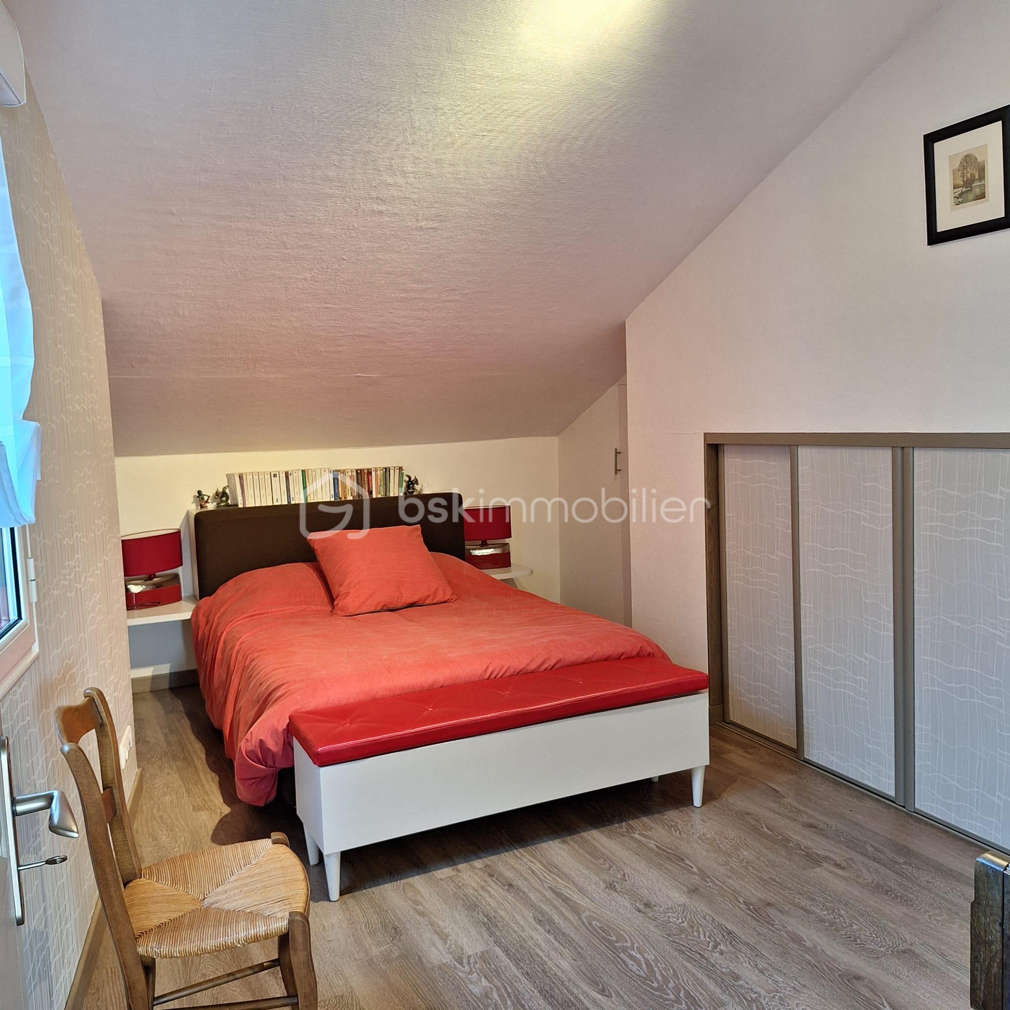 Maison d architecte de 166 m² - a9b70373-3f8c-4ee1-be39-bb6625ca8fe1.jpeg