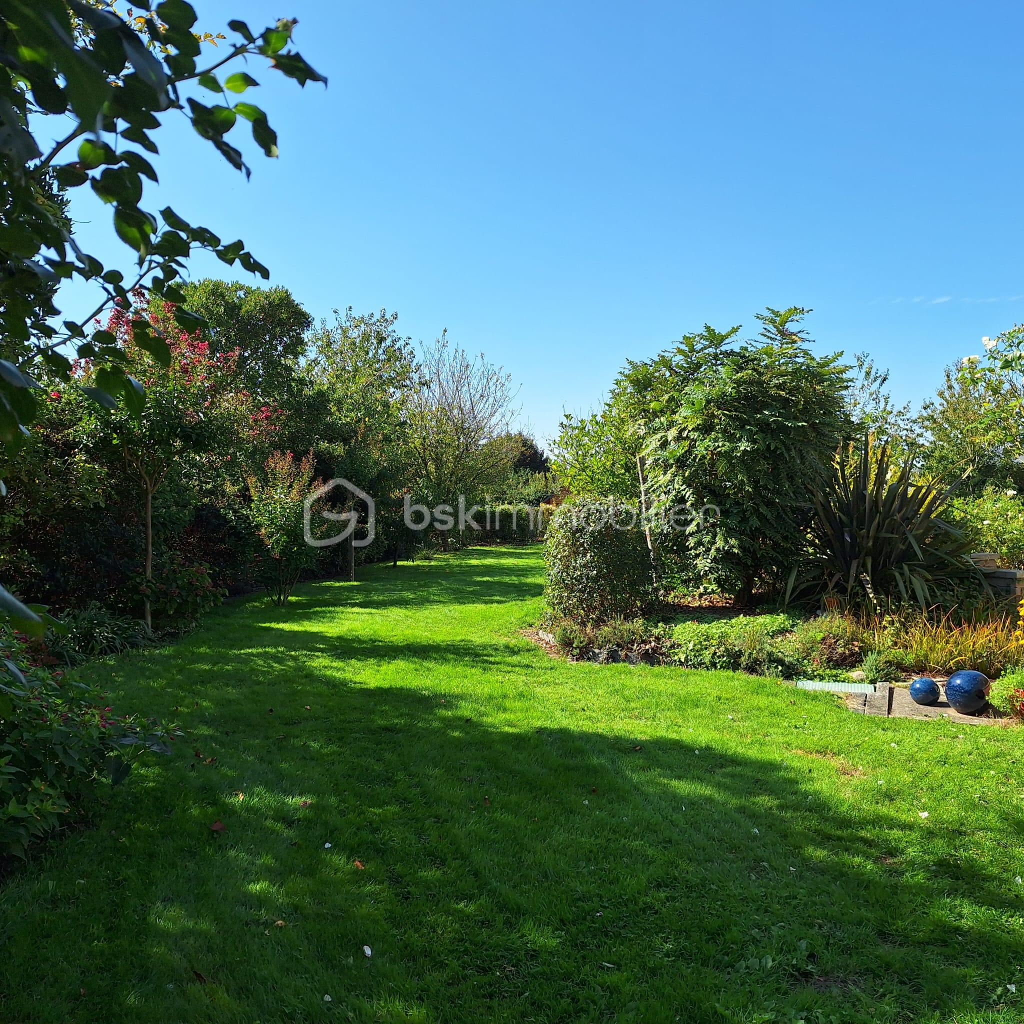 Maison d architecte de 166 m² - 7f2bde7f-f11a-4bb5-bd05-d9a3a566c505.jpeg