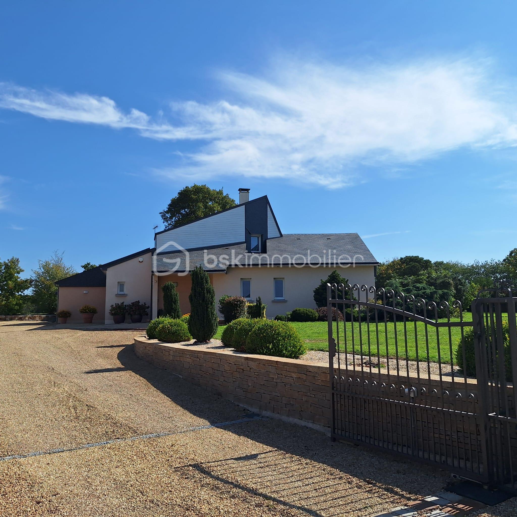 Maison d architecte de 166 m² - 99aa6bb8-c1a7-4434-8f5b-3df72b059d9c.jpeg