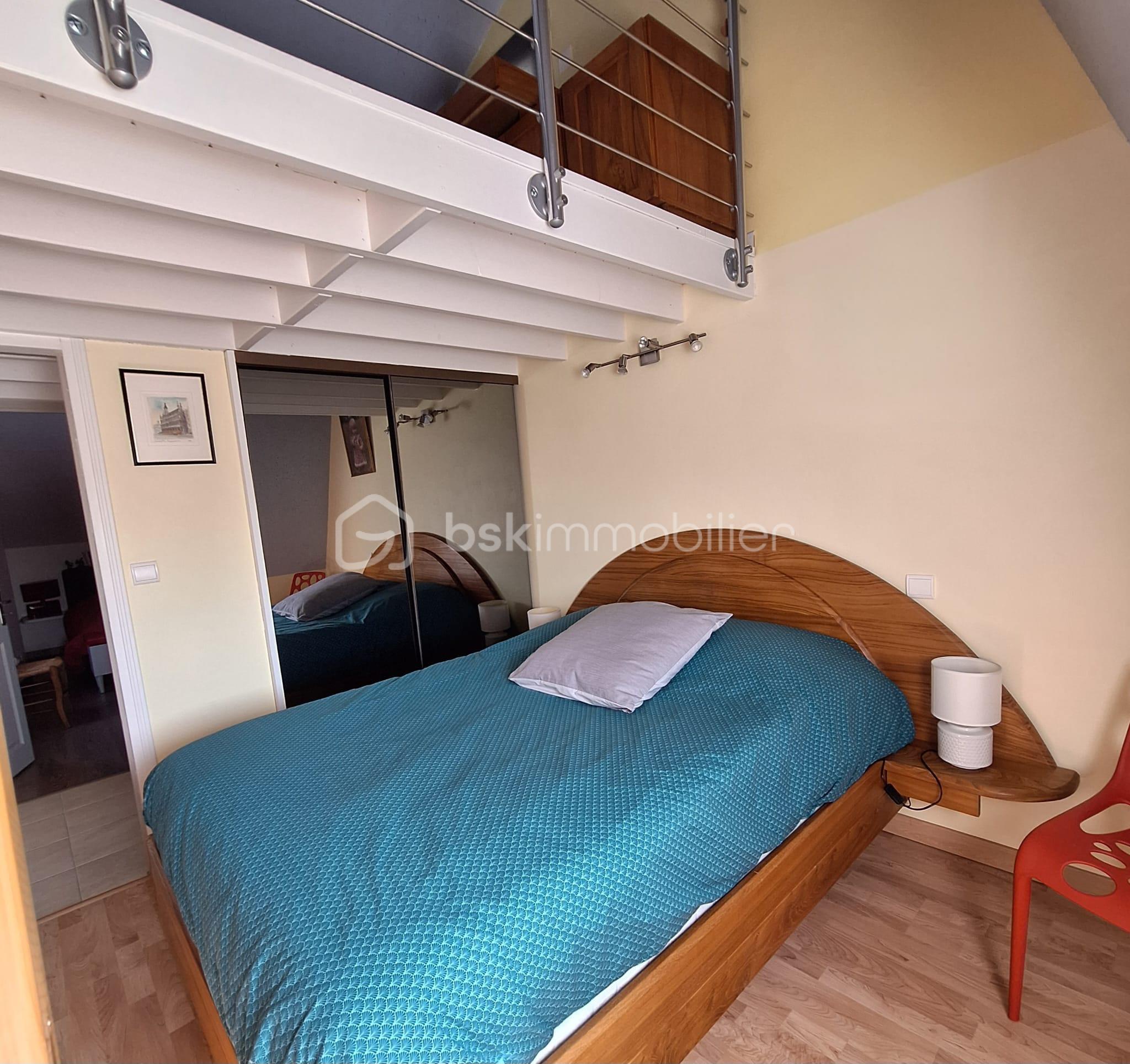 Maison d architecte de 166 m² - 6a899f2a-a518-4b6c-af26-6acfb927df01.jpeg