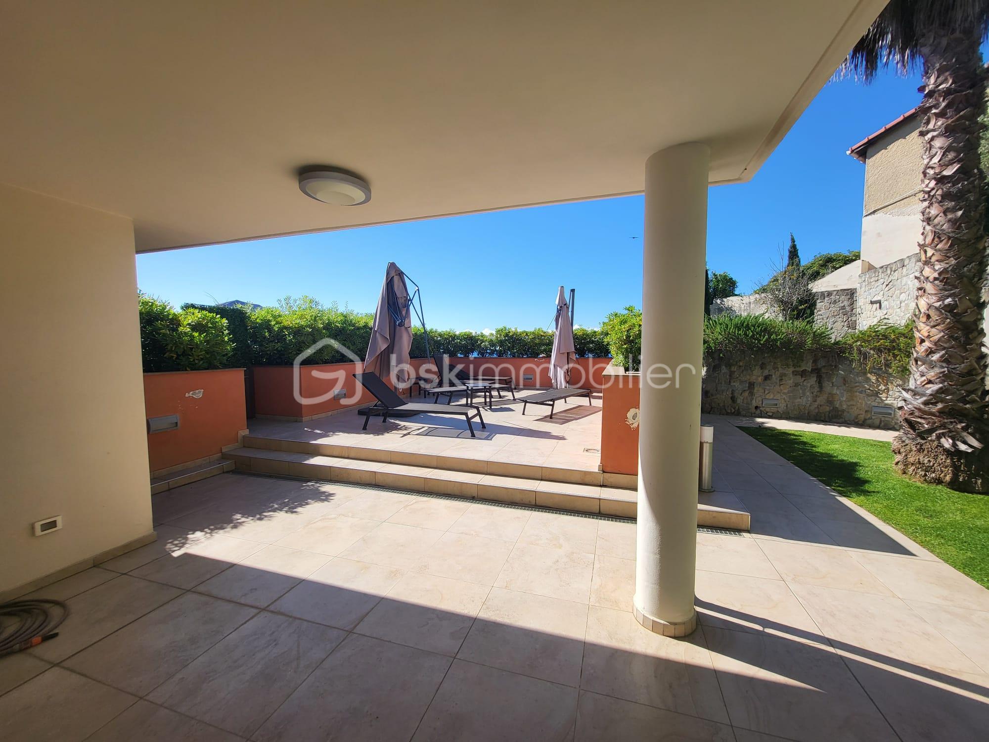 Duplex de 61 m² - 32526c34-50d9-4ee2-b61d-e576ce0ba889.jpg