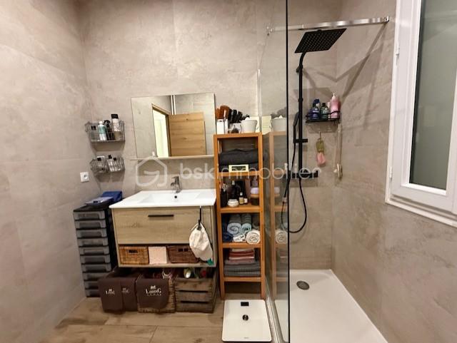 Appartement de 38 m² - salle debain4.jpg