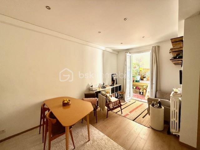 Appartement de 38 m² - sejour2.jpg