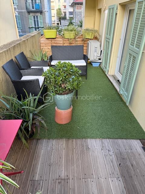 Appartement de 38 m² - terrasse3.JPG
