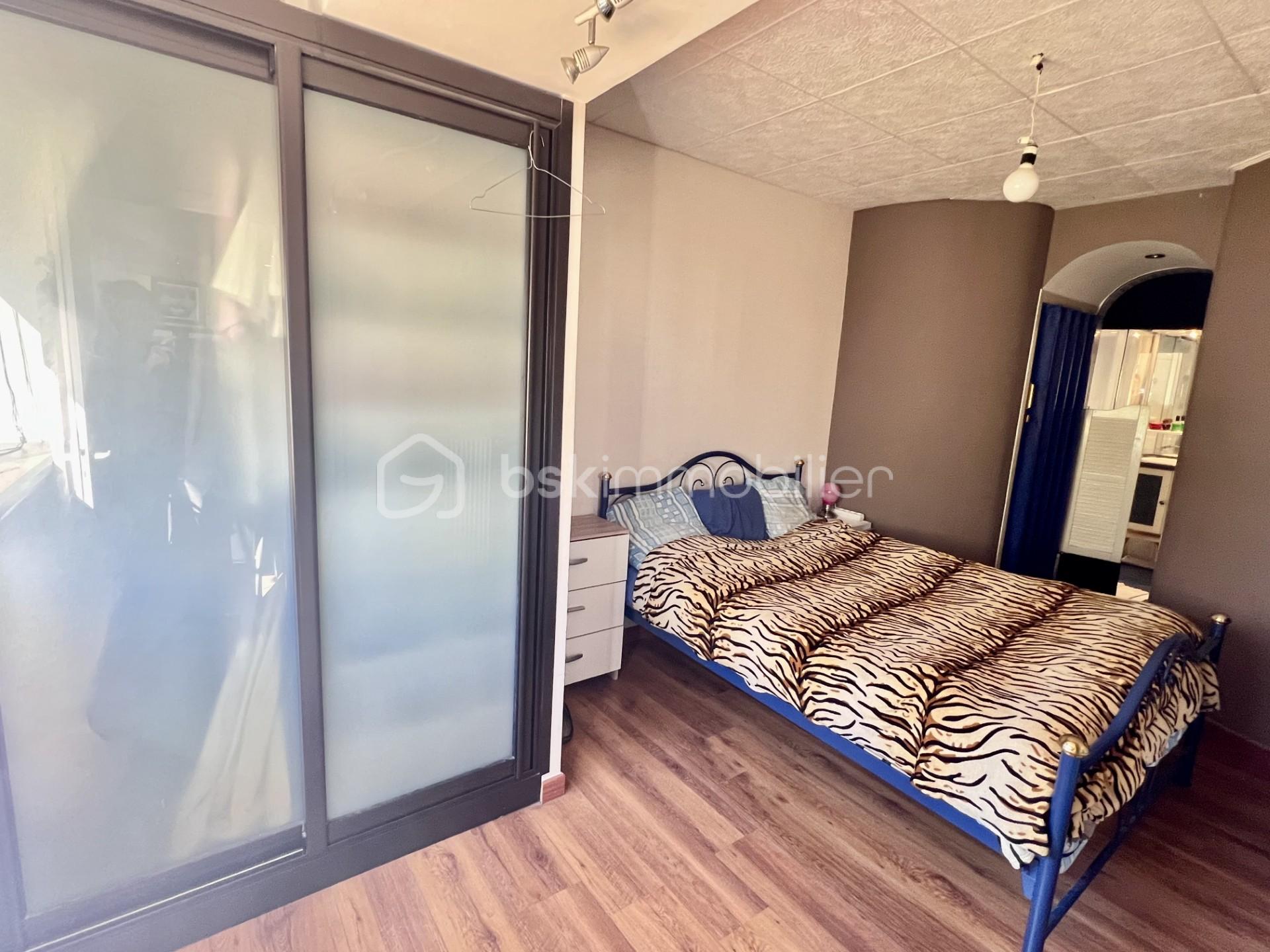 Appartement de 55 m² - ch 1 - 2.jpg