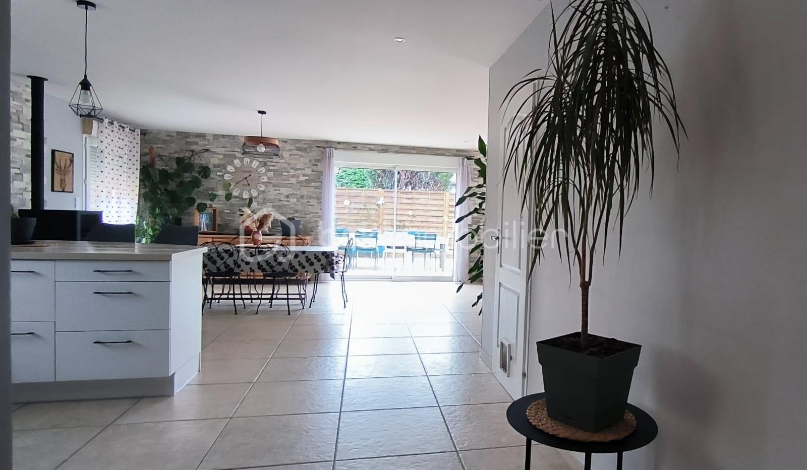 Maison de 132 m² - IMG-20251206-WA0003.jpg