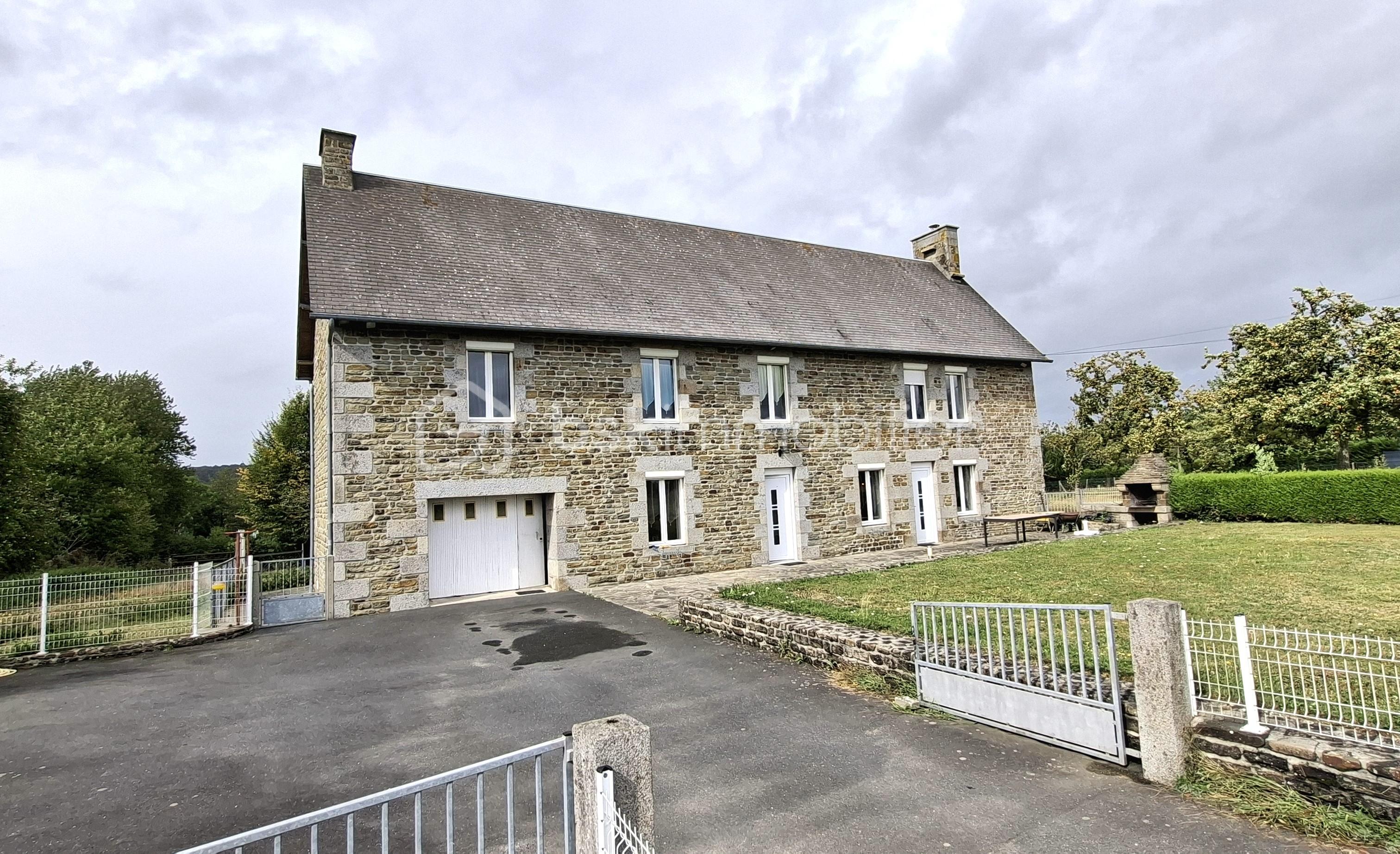 Maison en pierre de 158 m² - claude facade ple 3.jpg