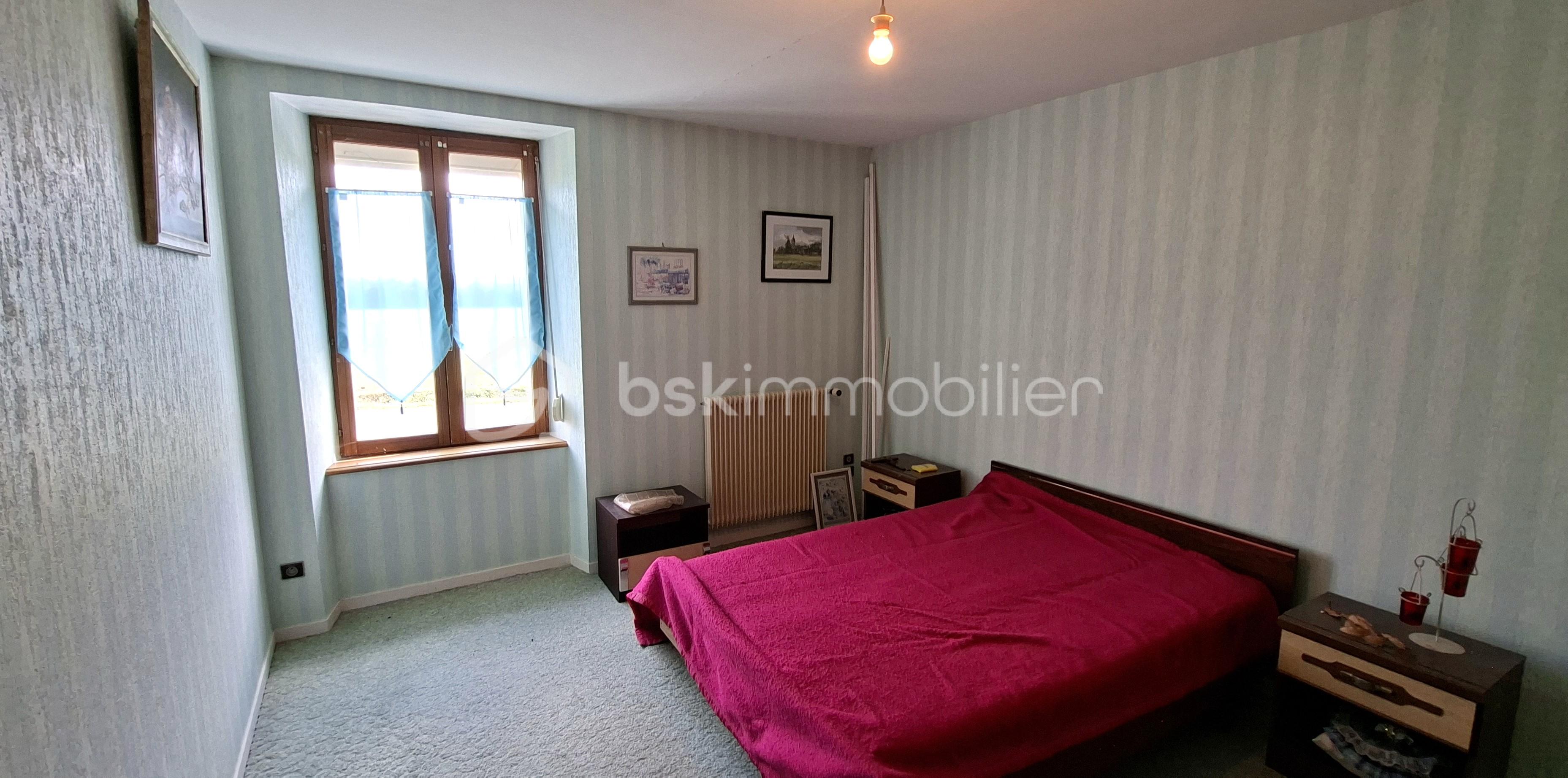 Maison en pierre de 158 m² - claude chambre 4 1.jpg