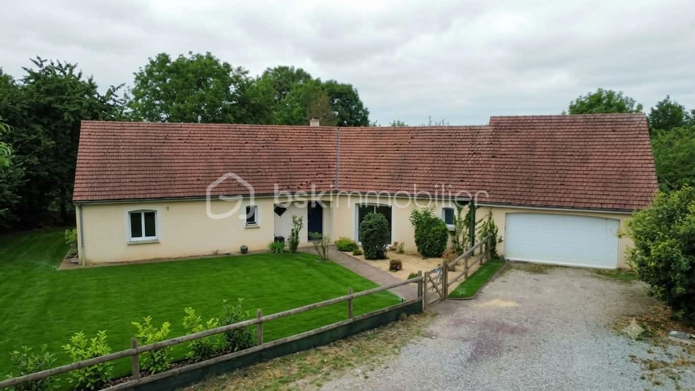 Maison 5 pièces 169 m² · à Mortrée · 169 m² · 244 000 €