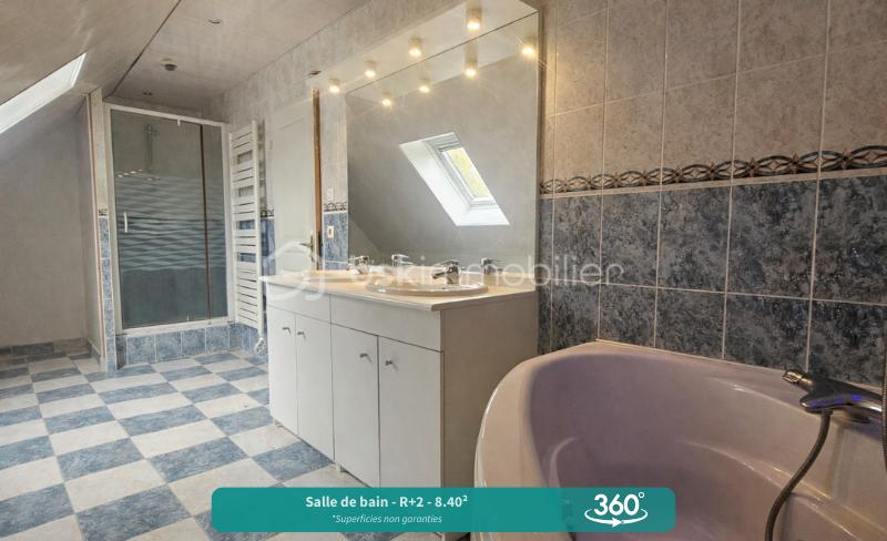 Maison traditionnelle de 170 m² - Audrey Adam Immobilier (13).png