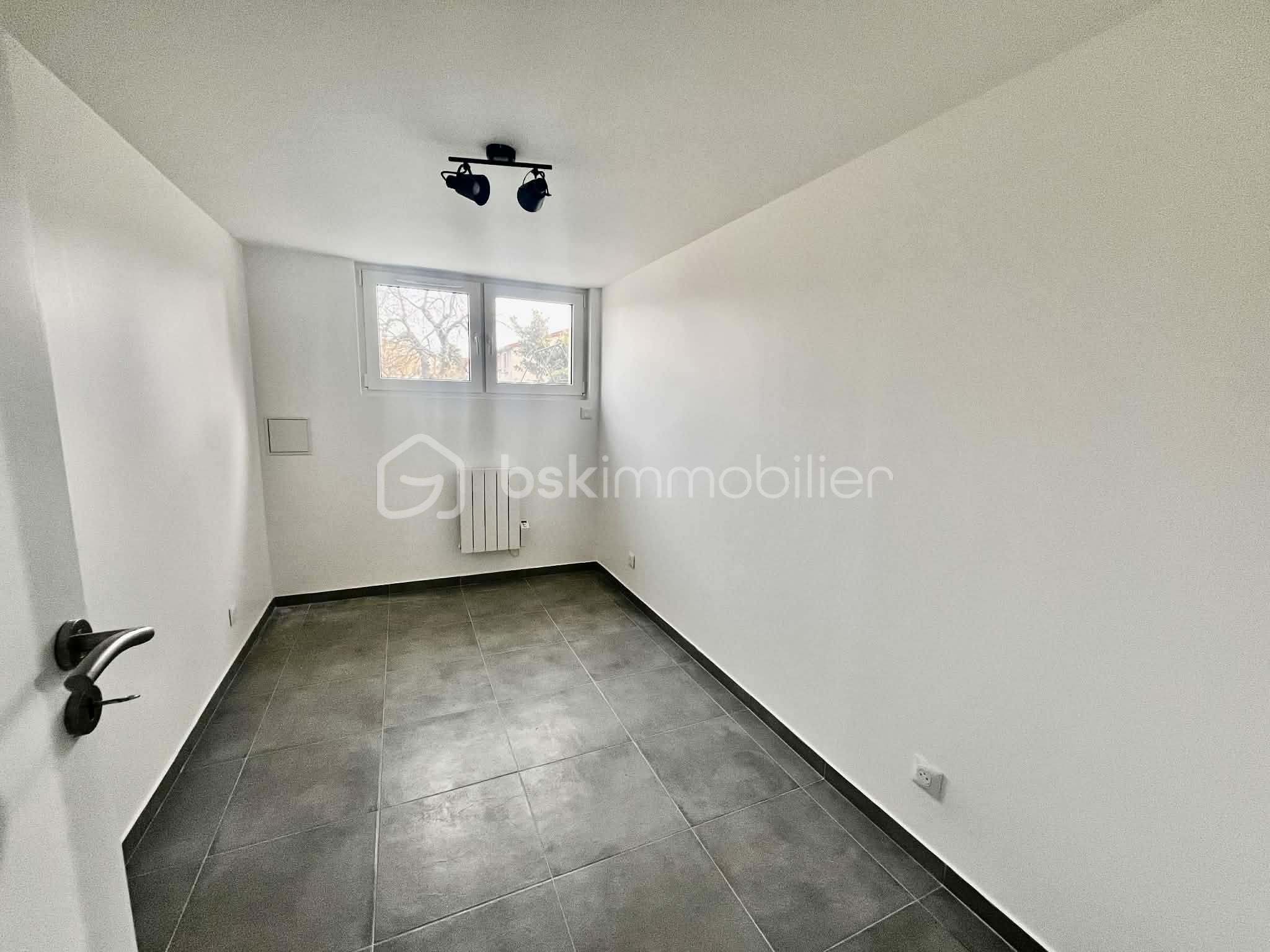 Maison de 130 m² - 4540bbfa-1379-4efb-9c71-4d93ff50b698.jpeg