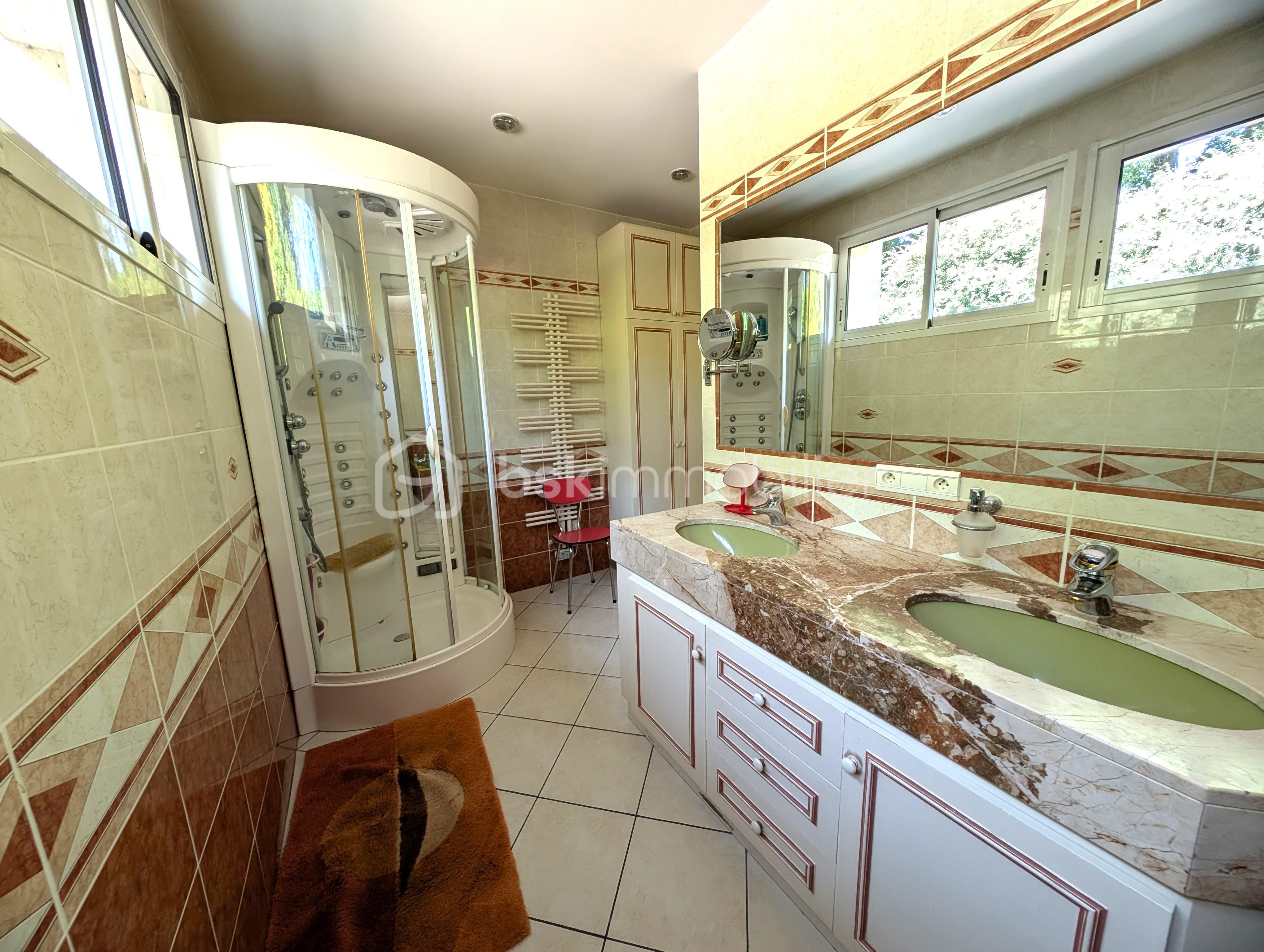 Demeure de 239,60 m² - PXL_20250611_130613155.RAW-01.COVER.jpg