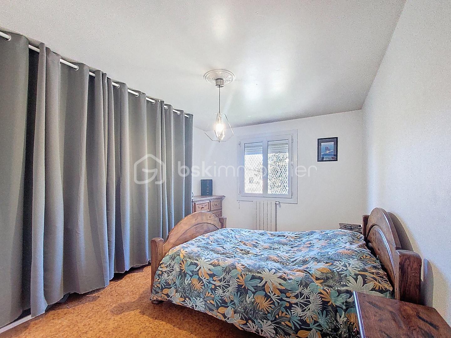 Maison de 143,03 m² - WhatsApp Image 2025-11-28 à 12.44.55_ce00f70d.jpg