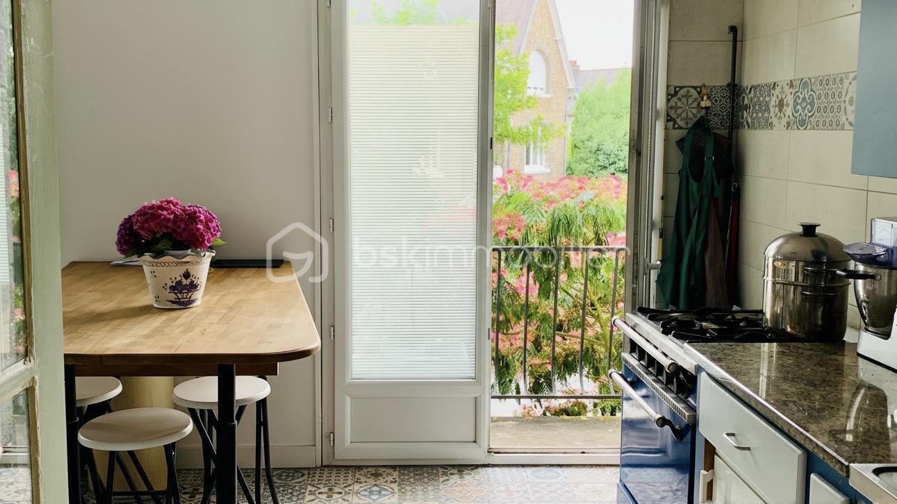 Maison de 232 m² - generated_2025-09-21T10_41_40.672.jpeg