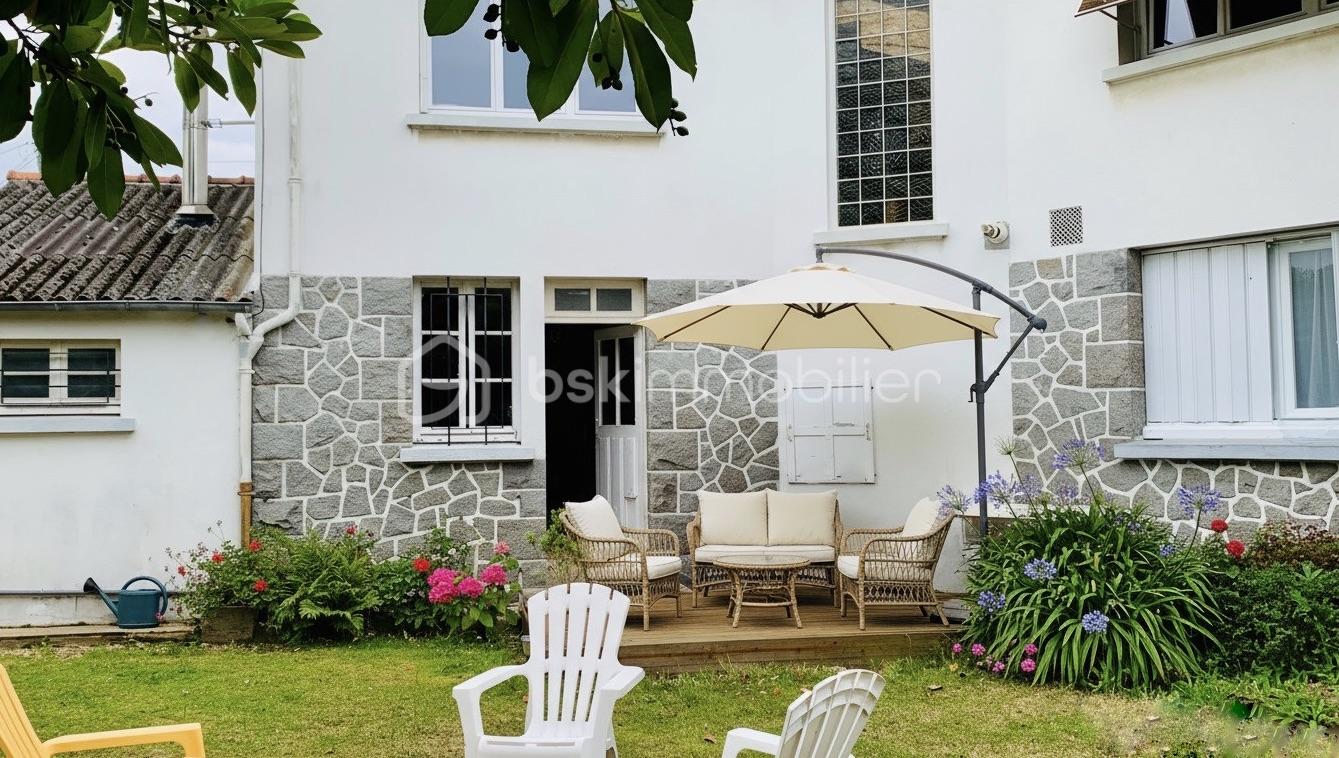 Maison de 232 m² - generated_2025-09-17T09_58_27.481.jpeg