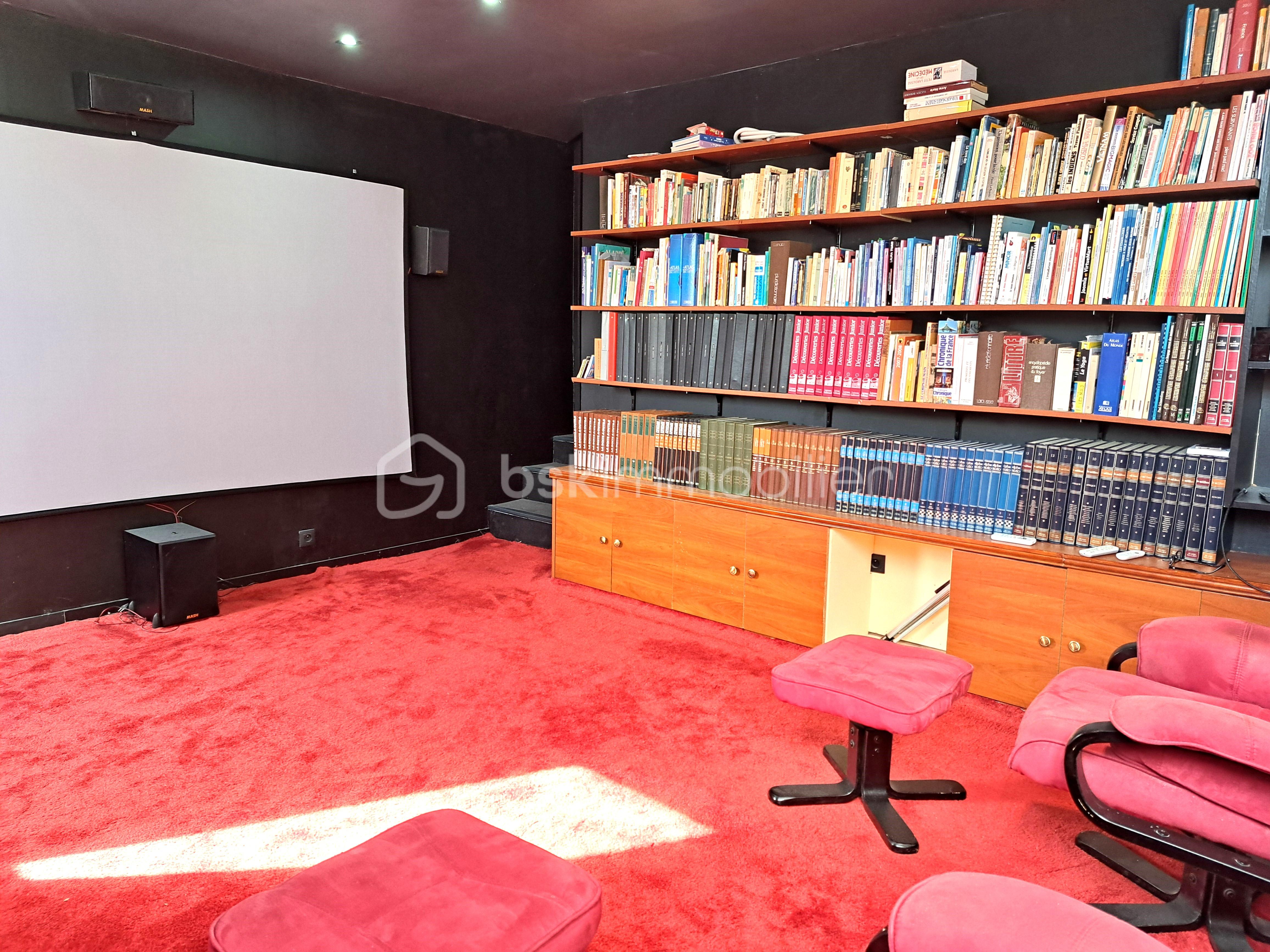 HOME CINEMA.jpg