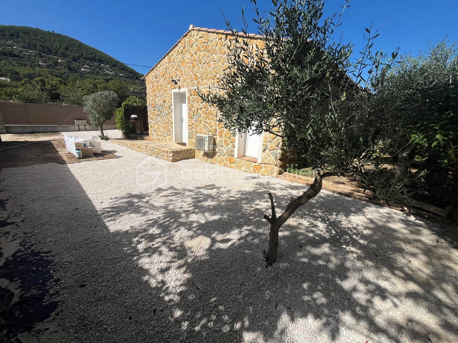 Maison de 166 m² - IMG-20250922-WA0008.jpg