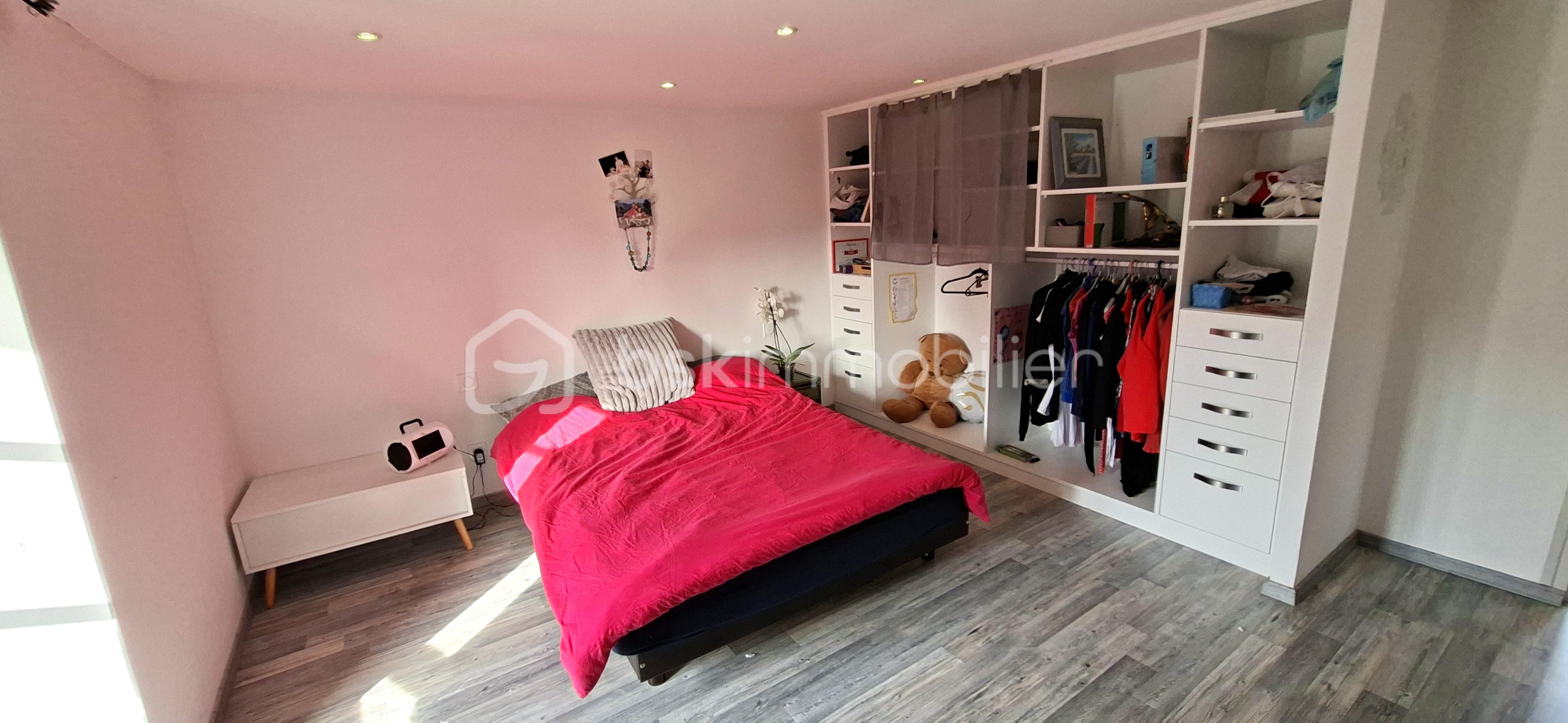 Maison longere de 200 m² - BOUR chambre 3 2 ple.jpg