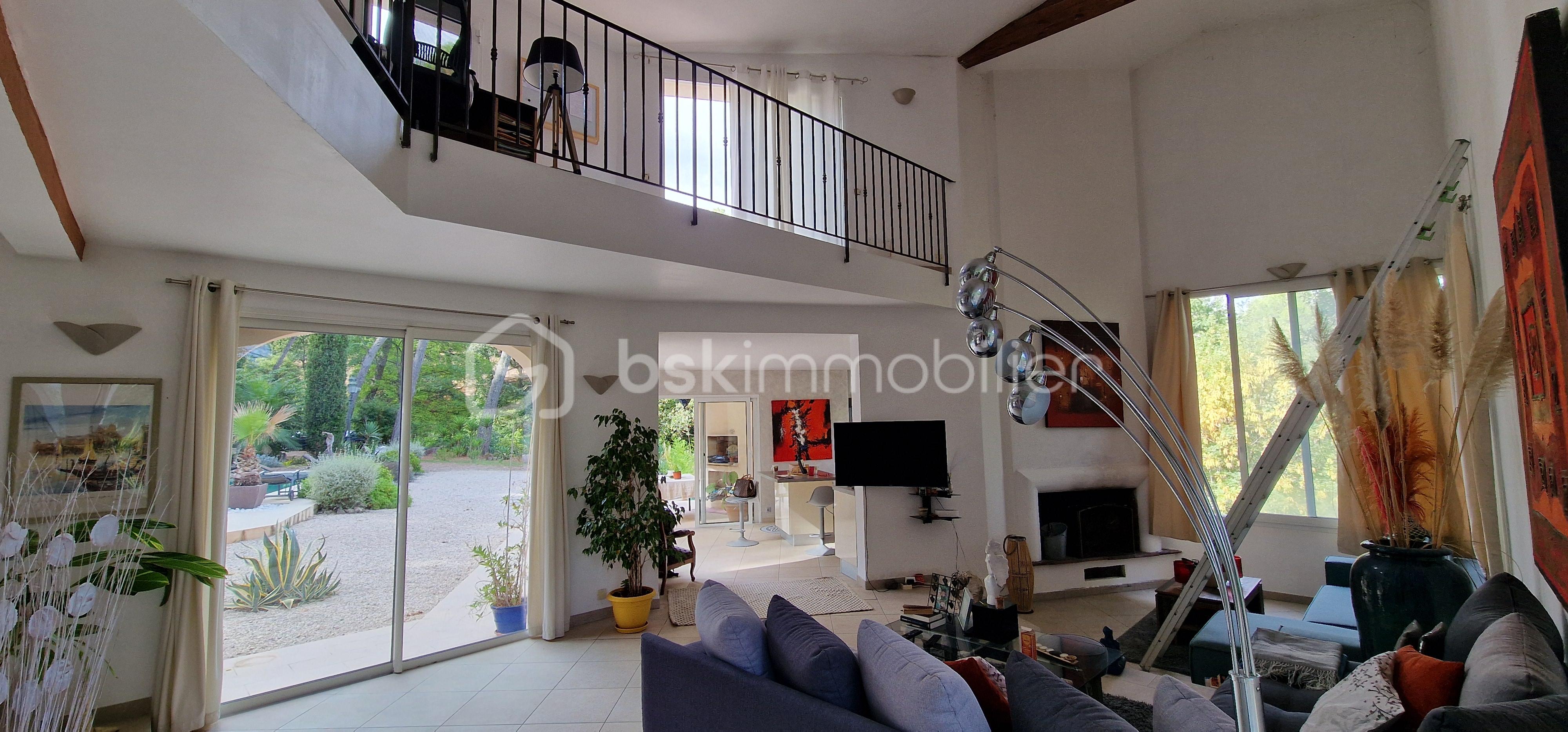 Villa de 270 m² - 20240907_103346 - Copie.jpg