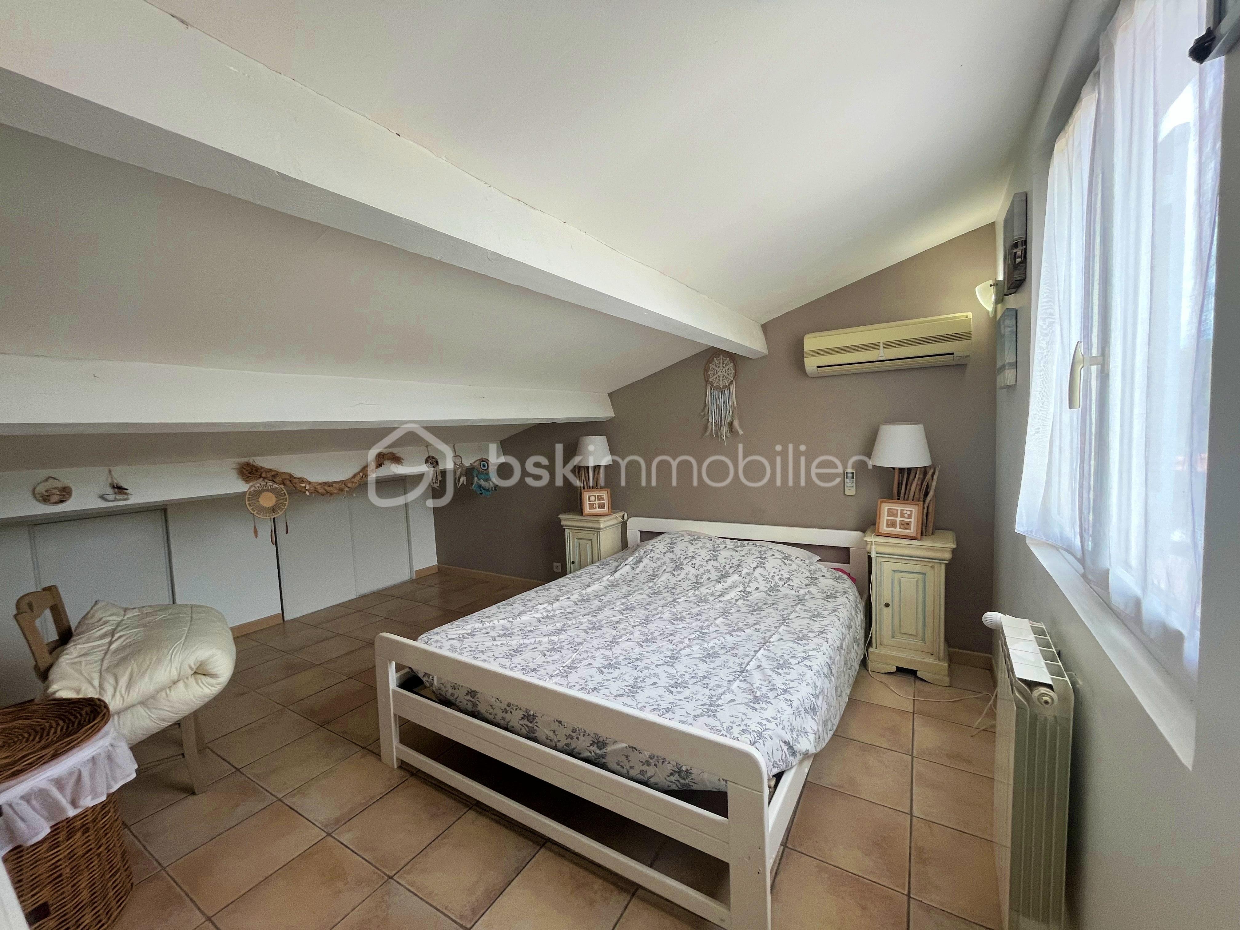 Maison de 265 m² - H.JPG