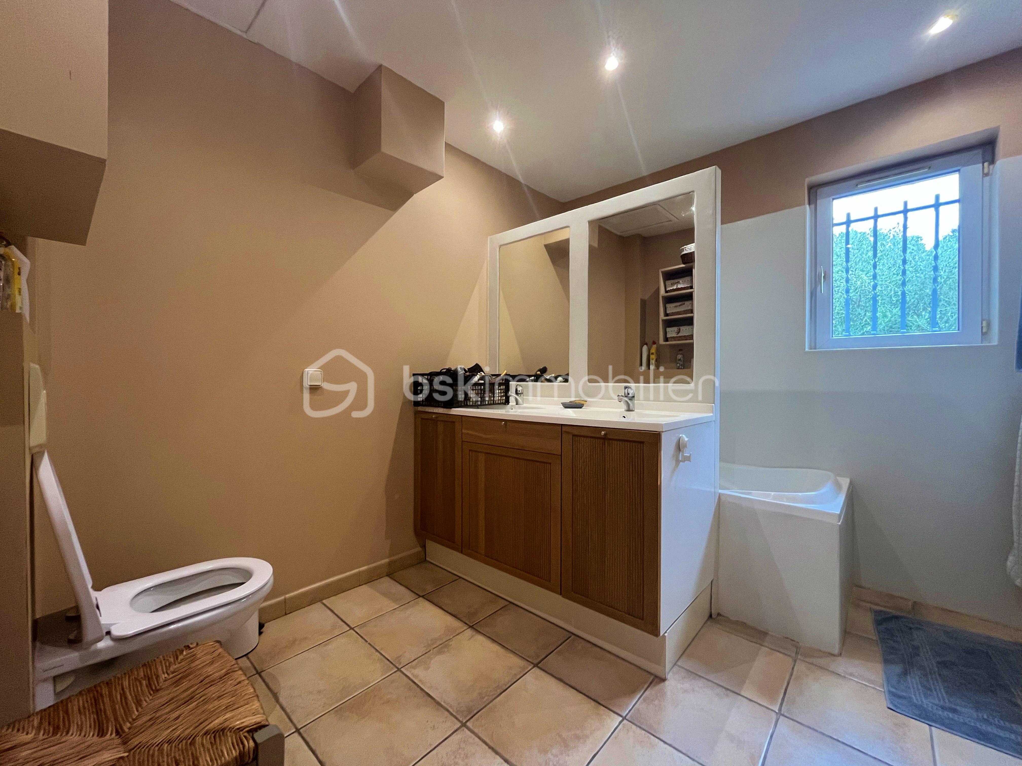 Maison de 265 m² - N.JPG