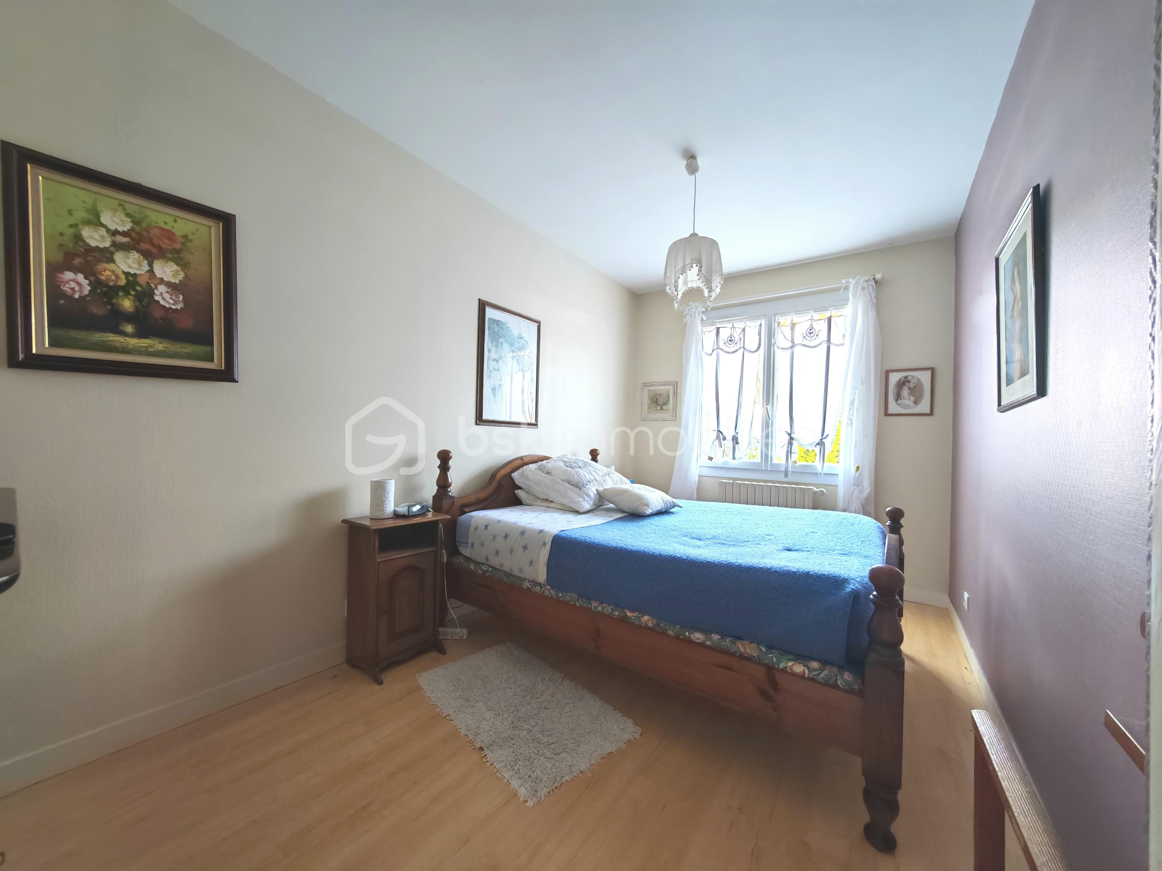 Maison traditionnelle de 125 m² - 58027.jpg