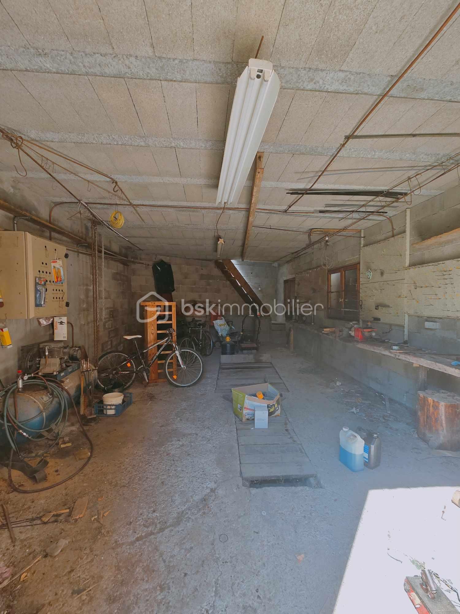 Maison ancienne de 167 m² - 541594002_1123699219858811_8344891920502200126_n.jpg