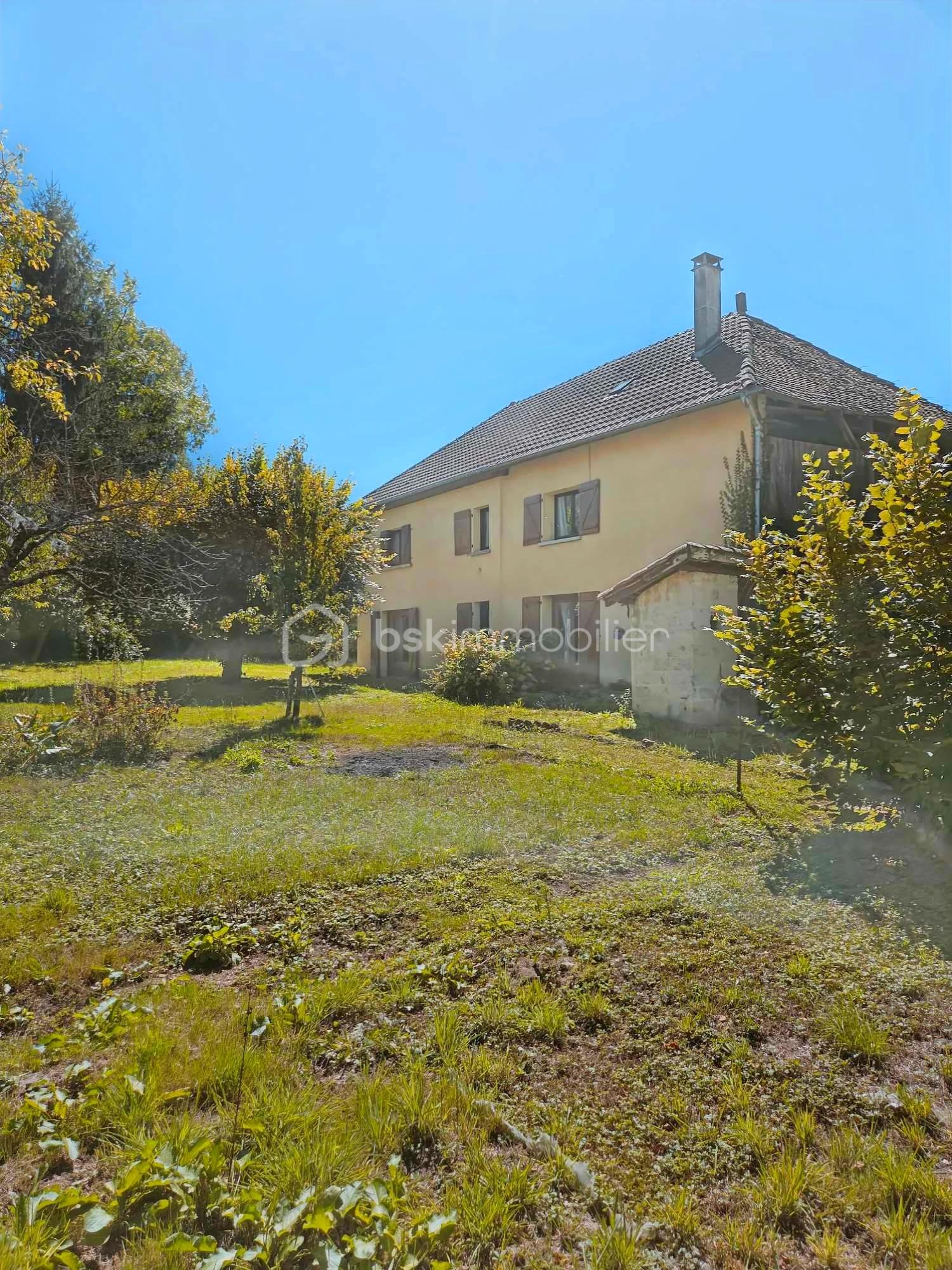 Maison ancienne de 167 m² - liloo-downloaderubMf57
