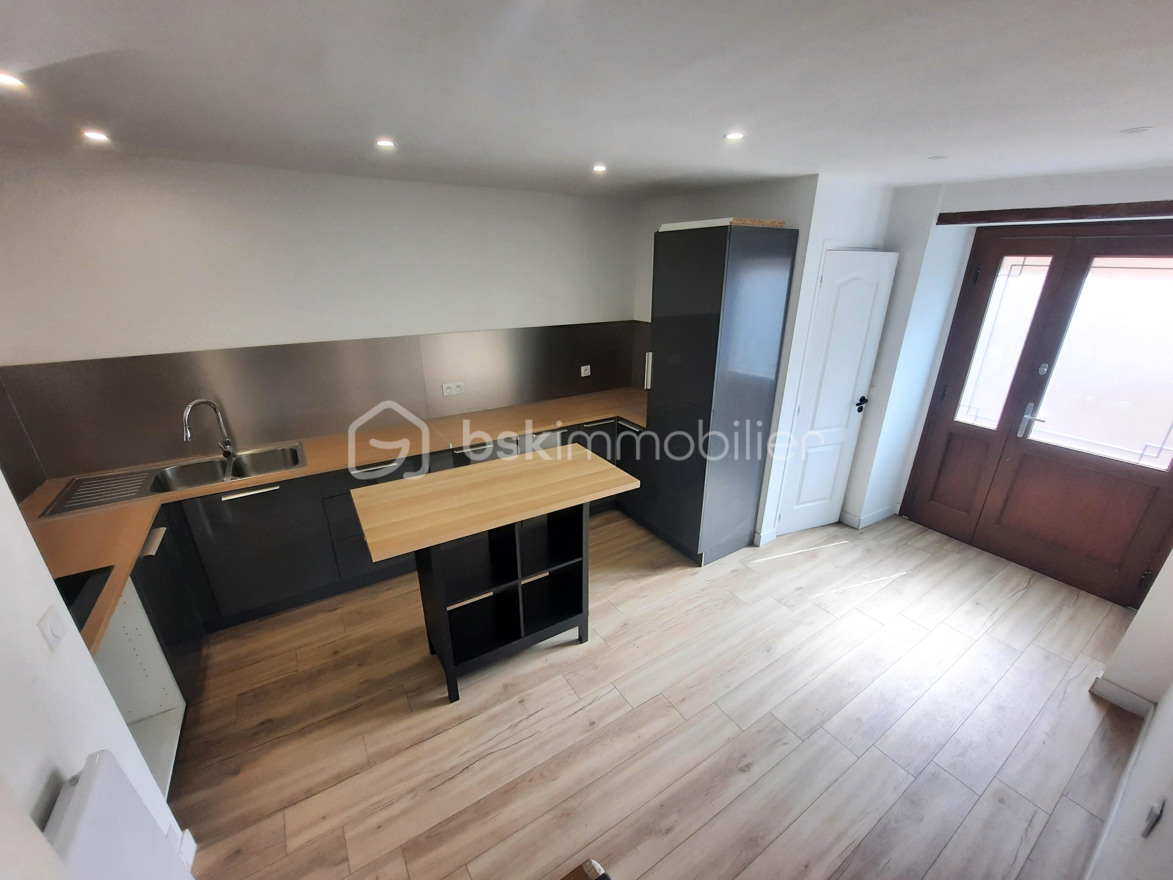 Maison 4 pièces 62 m² · à Bagnols-en-Forêt · 62 m² · 198 500 €