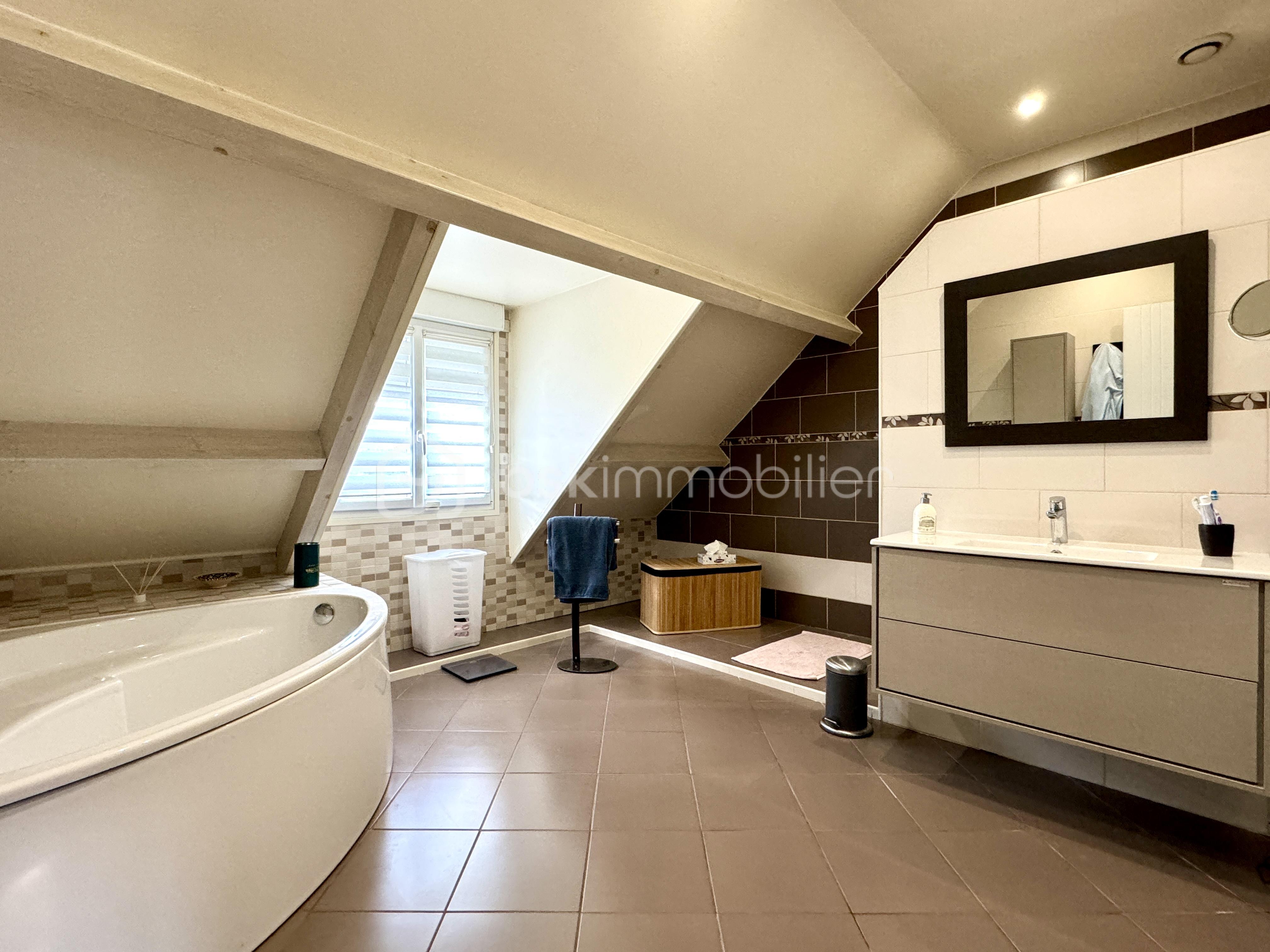 Maison de 214,69 m² - IMG_1727.jpg