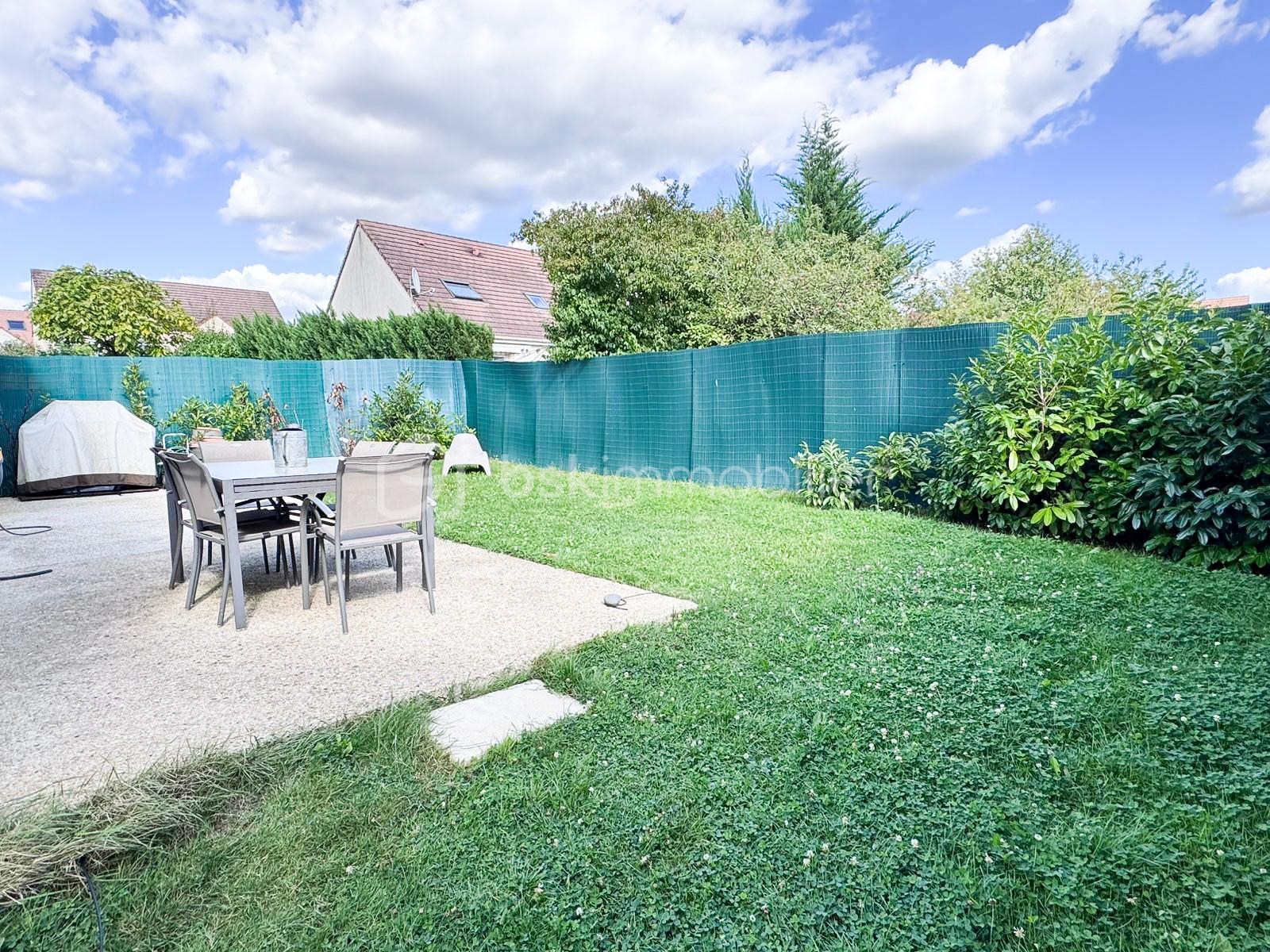 Maison traditionnelle de 124 m² - JARDIN .jpg