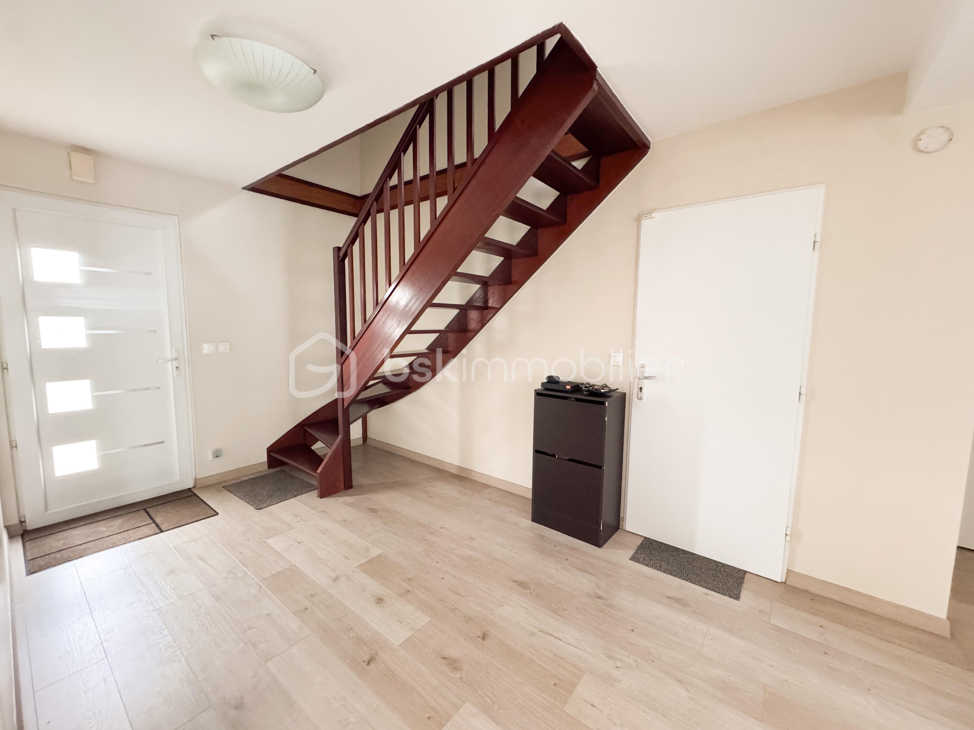Maison traditionnelle de 124 m² - ENTREE.jpg