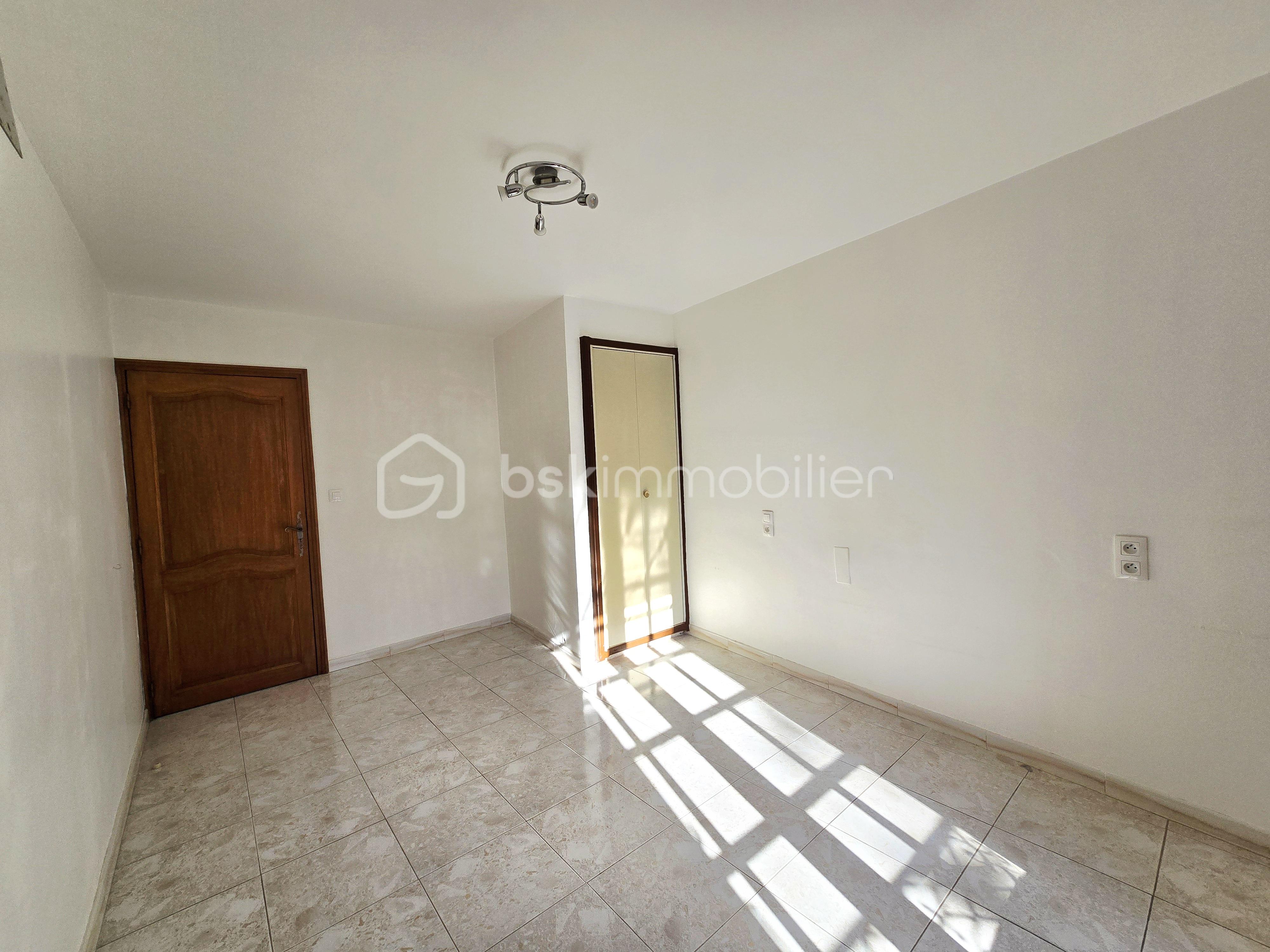 Maison de 83 m² - 20260211_105649.jpg