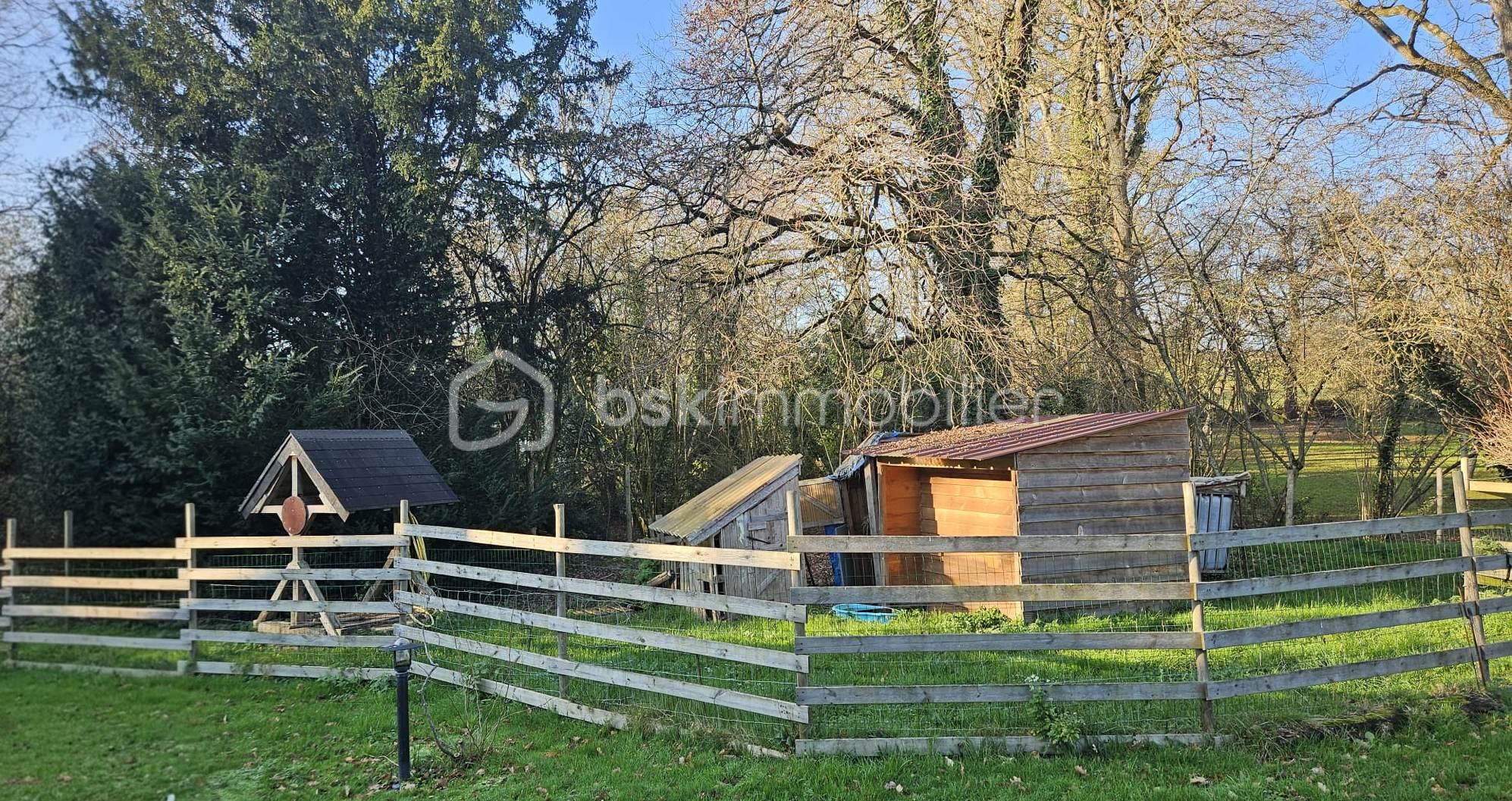 Maison de 198 m² - poulailler .jpeg